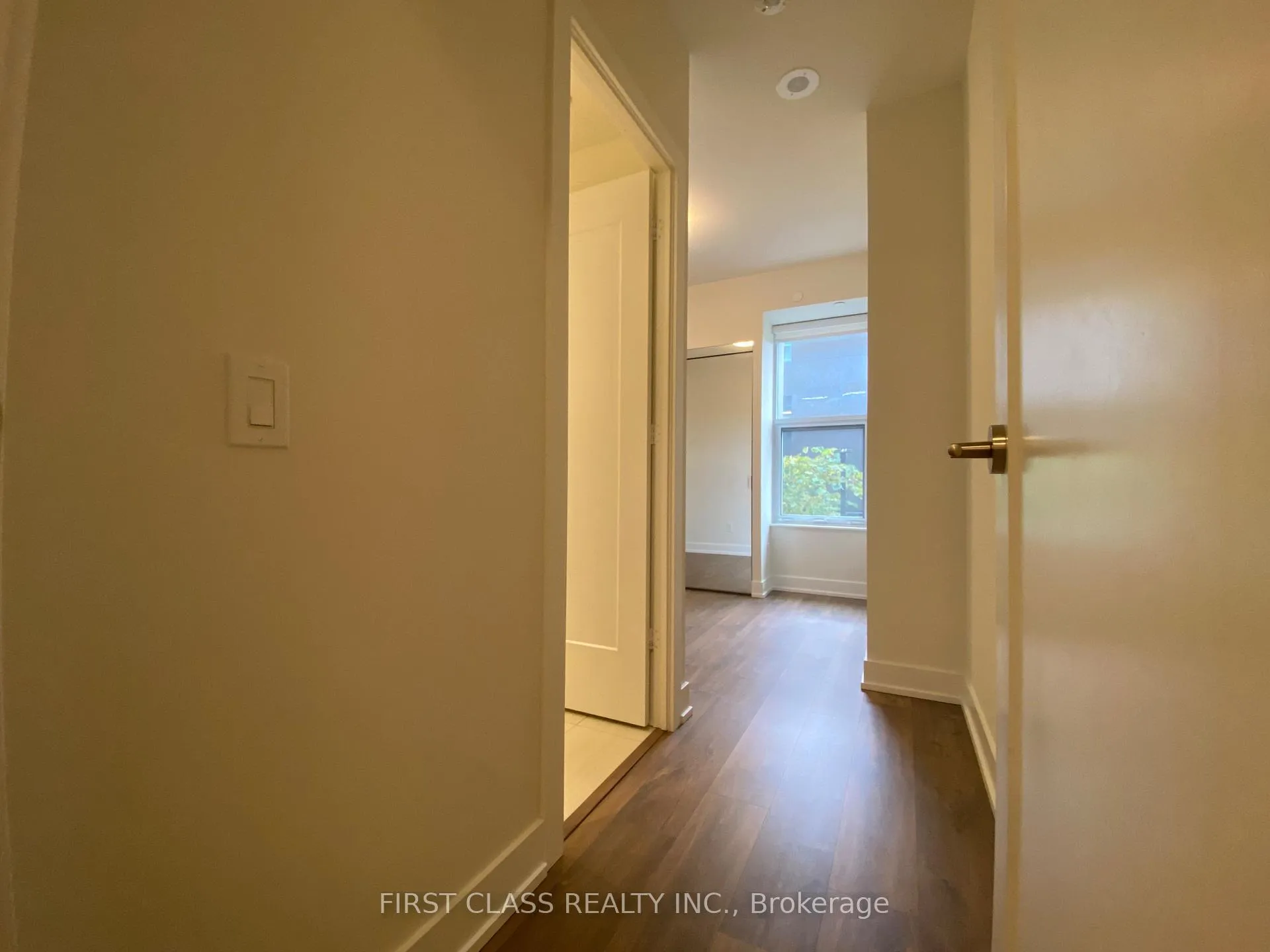 Photo 27 of Unit 119, 80 Vanauley Street, Toronto, Kensington-Chinatown — HOMEH