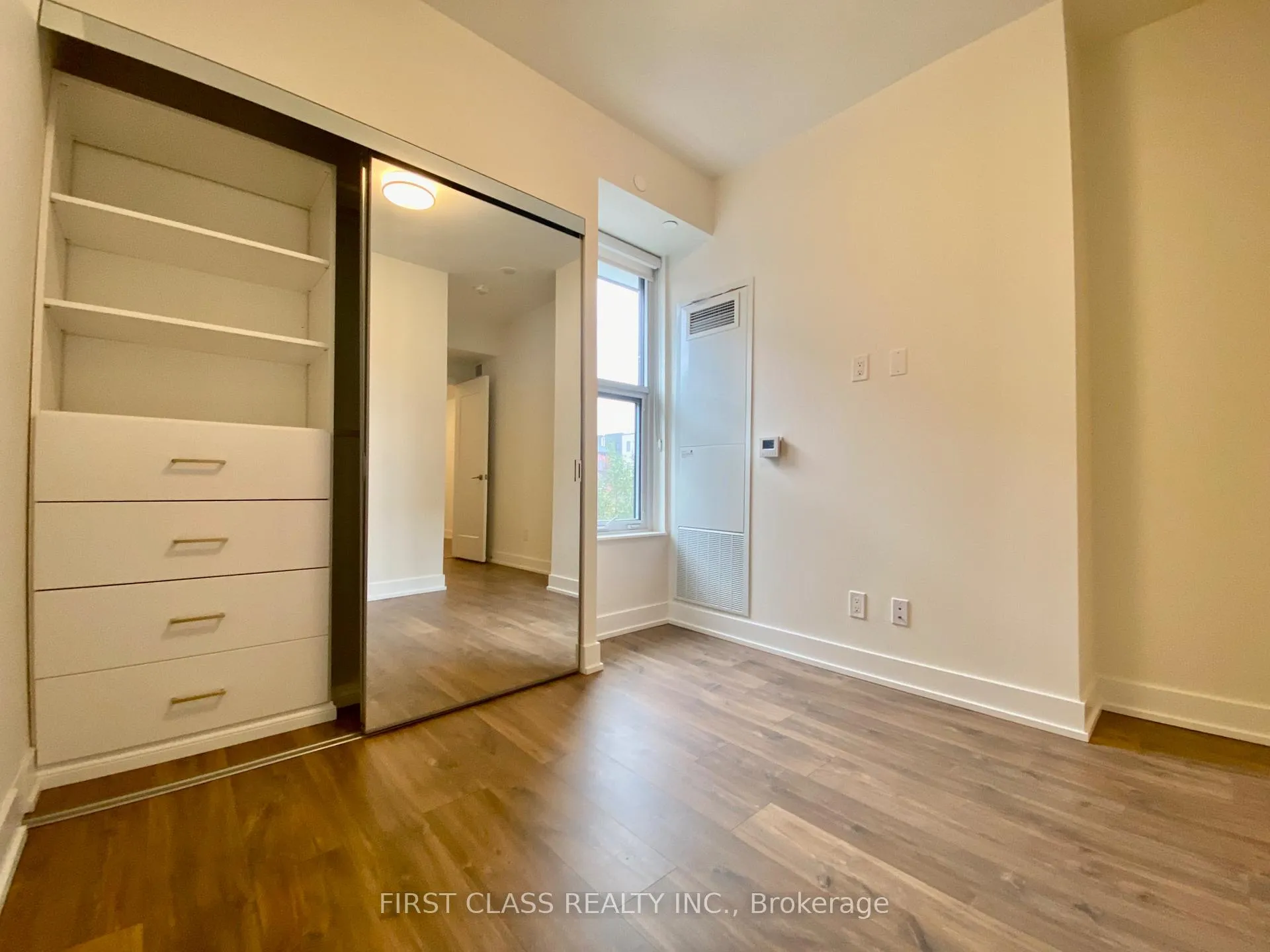 Photo 30 of Unit 119, 80 Vanauley Street, Toronto, Kensington-Chinatown — HOMEH