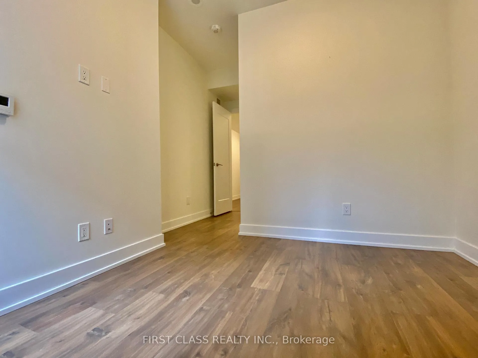 Photo 32 of Unit 119, 80 Vanauley Street, Toronto, Kensington-Chinatown — HOMEH