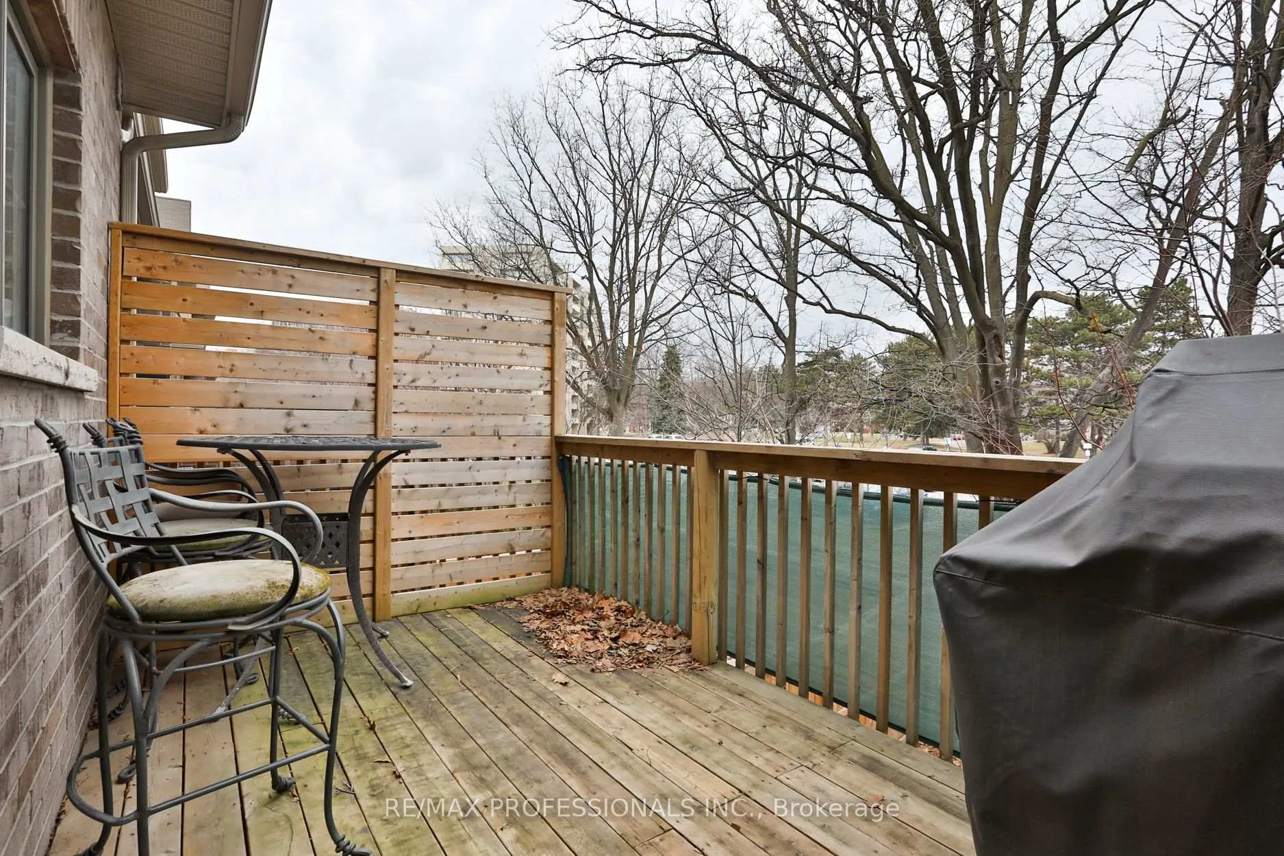 Photo 8 of 18 Dryden Way, Etobicoke, Willowridge-Martingrove-Richview — HOMEH
