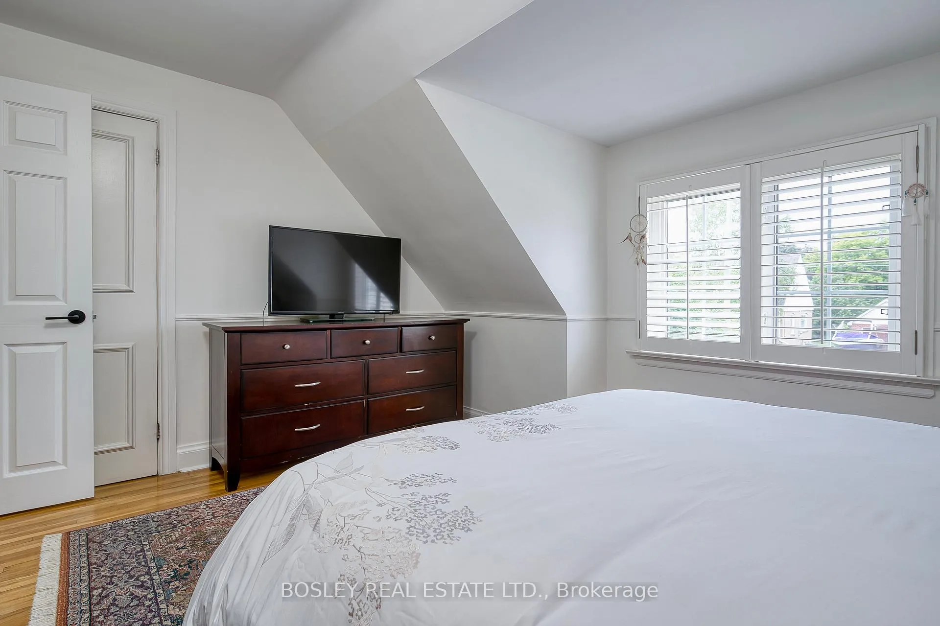 Photo 34 of 23 Farnsworth Drive, North York, Humberlea-Pelmo Park — HOMEH