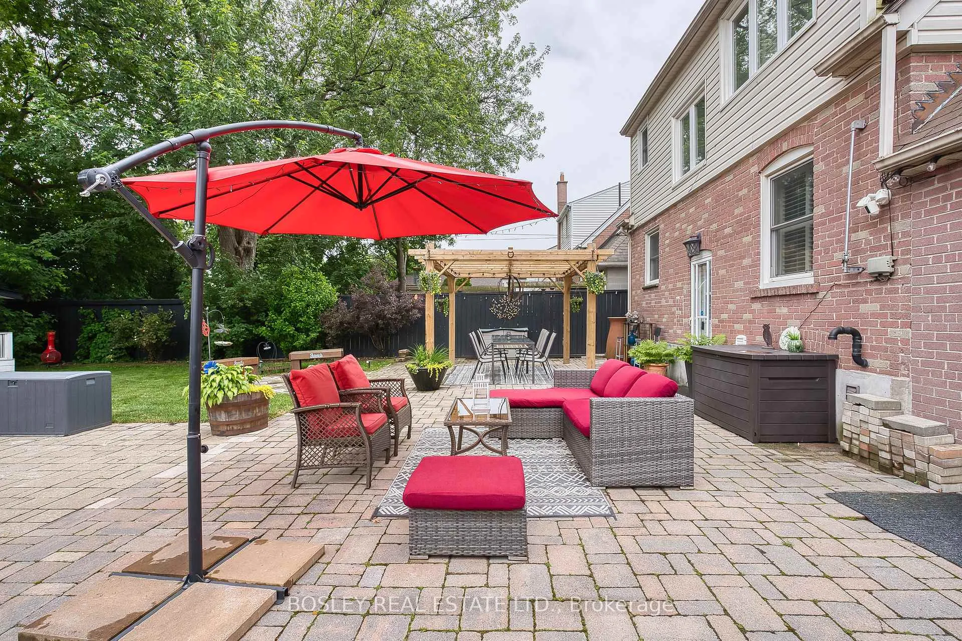 Photo 46 of 23 Farnsworth Drive, North York, Humberlea-Pelmo Park — HOMEH