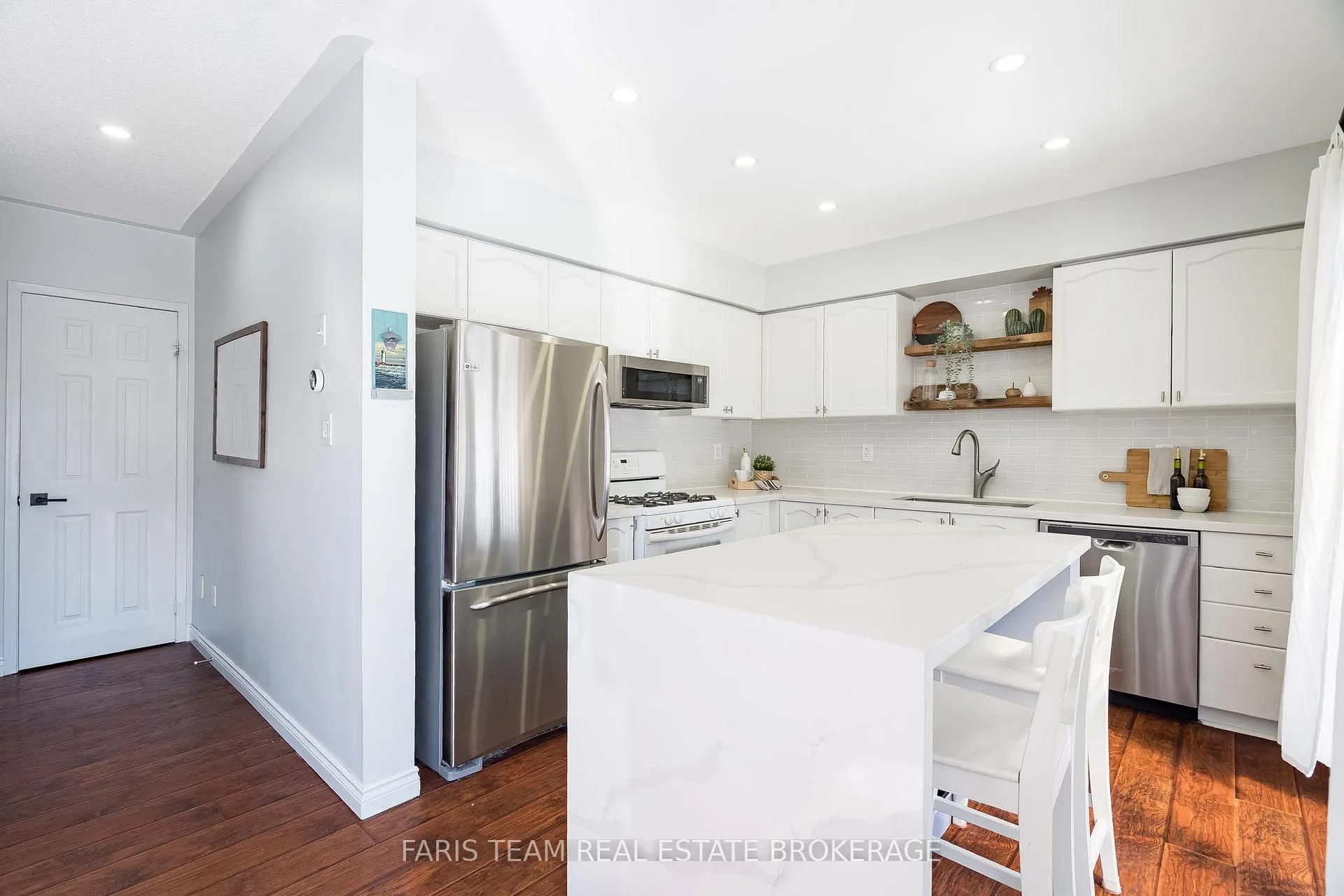 Photo 5 of 17 Truax Crescent, Essa, Angus — HOMEH