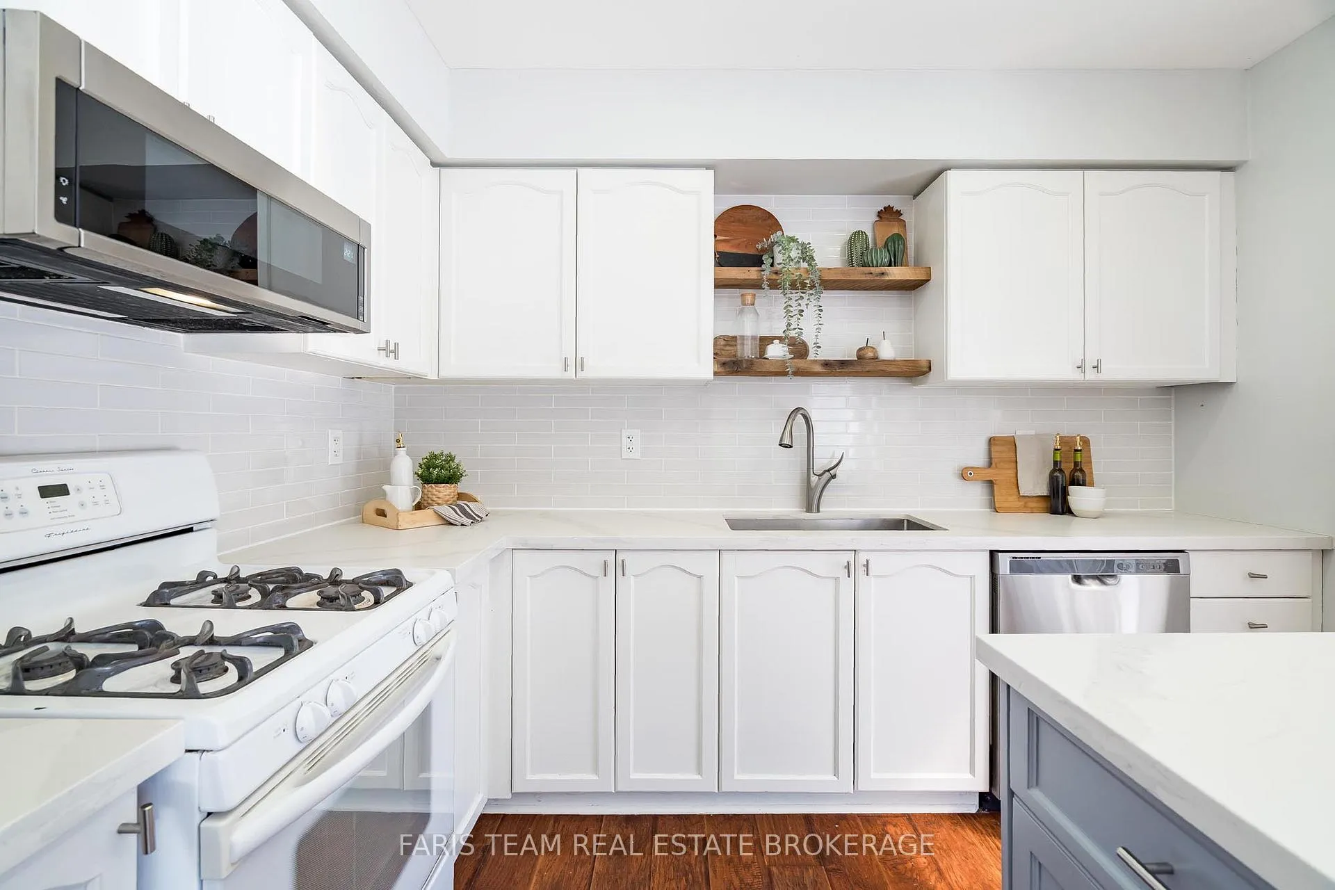 Photo 8 of 17 Truax Crescent, Essa, Angus — HOMEH
