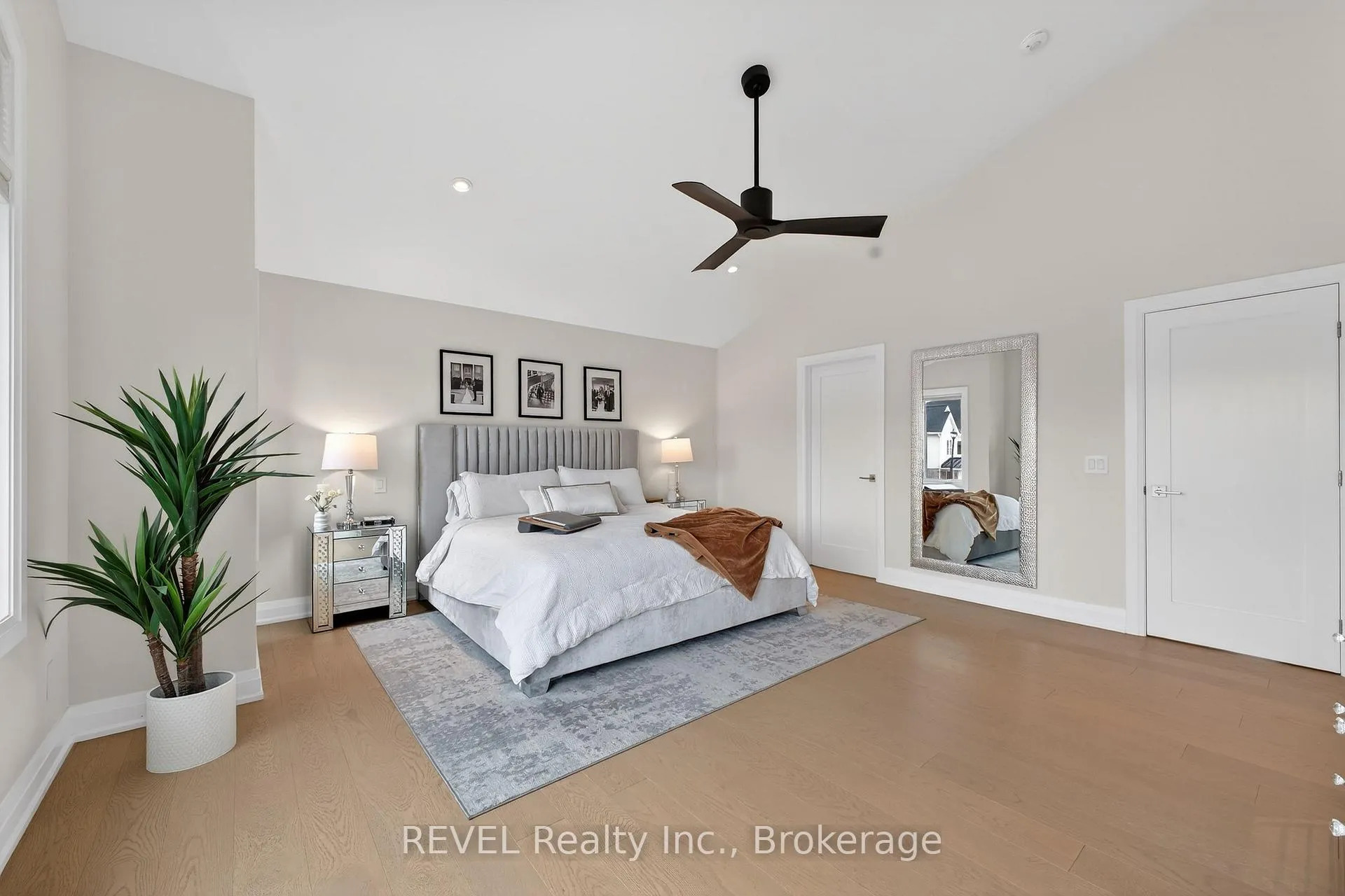 Photo 20 of 17 Arsenault Crescent, Pelham, Fonthill — HOMEH