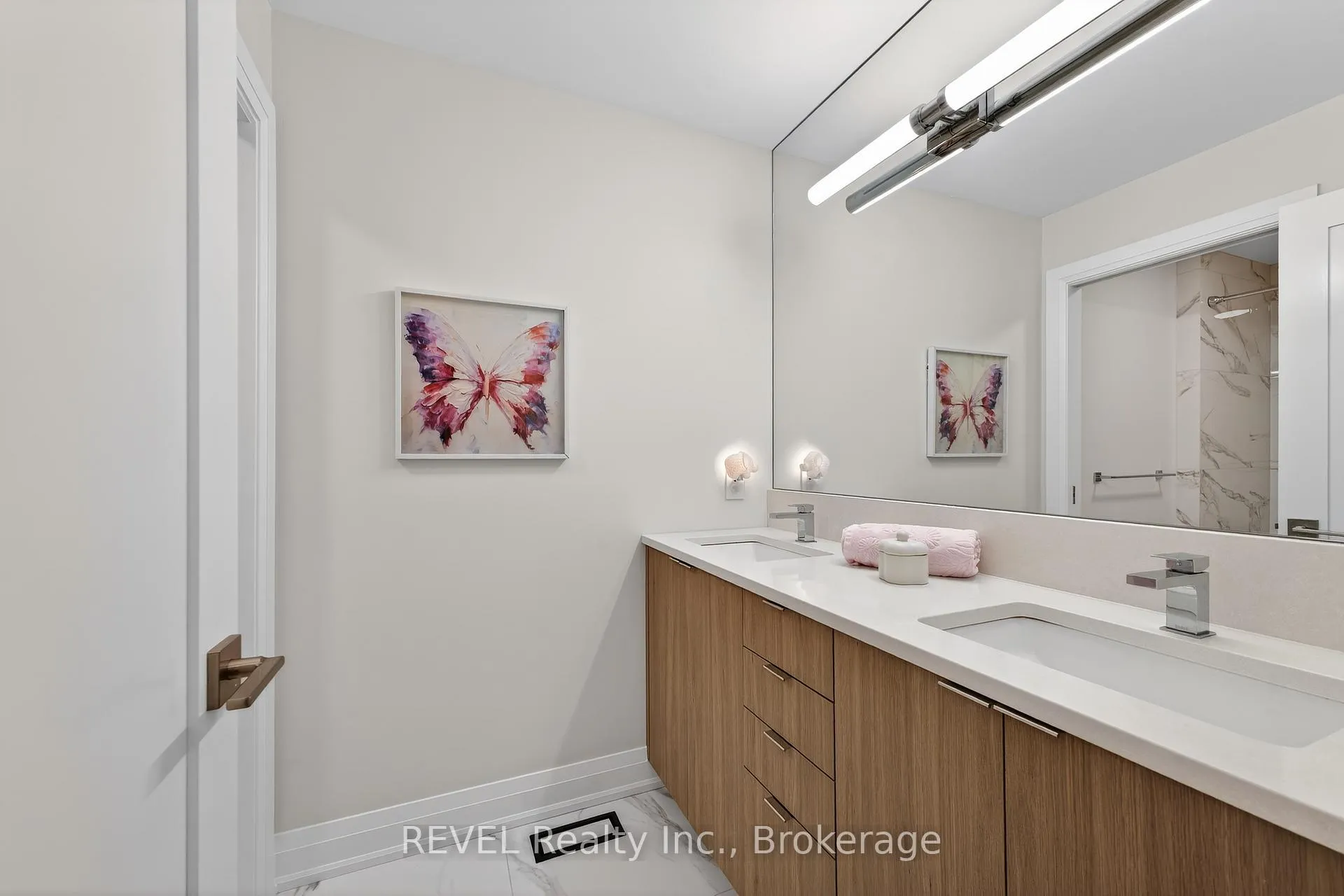 Photo 28 of 17 Arsenault Crescent, Pelham, Fonthill — HOMEH