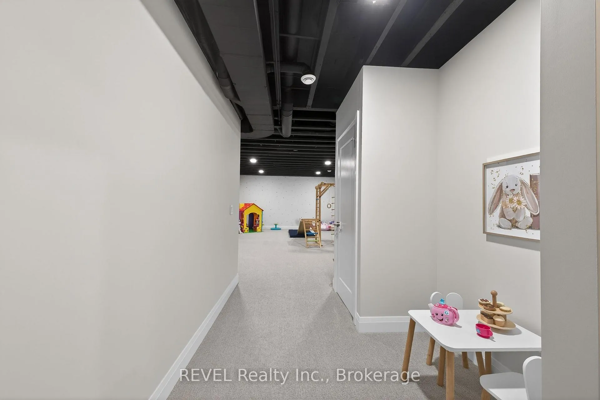 Photo 32 of 17 Arsenault Crescent, Pelham, Fonthill — HOMEH