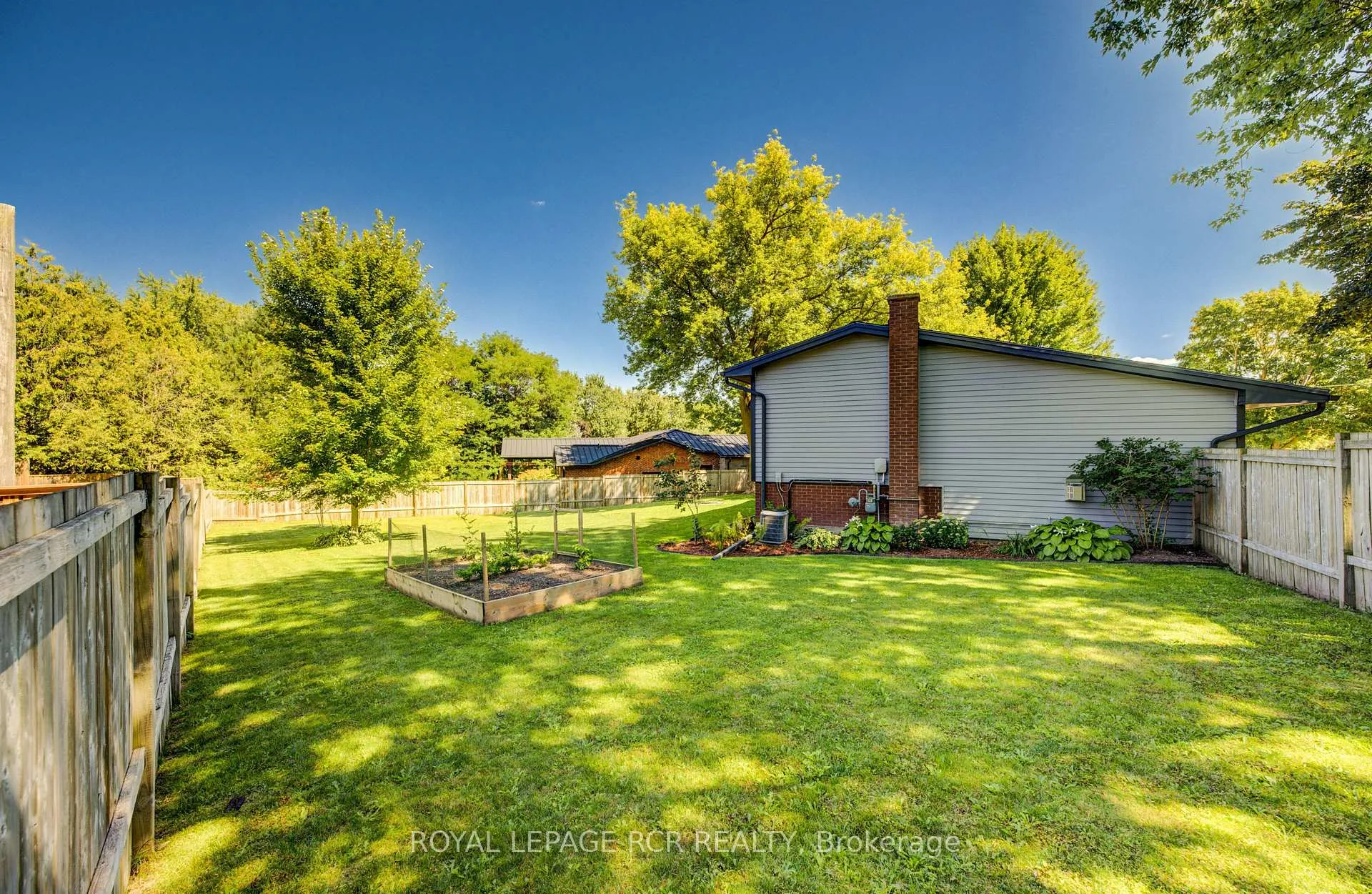 Photo 35 of 22 Smith Drive, Mapleton, Rural Mapleton — HOMEH