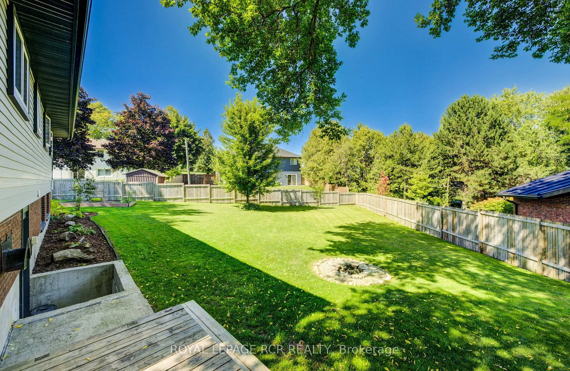 Photo 38 of 22 Smith Drive, Mapleton, Rural Mapleton — HOMEH
