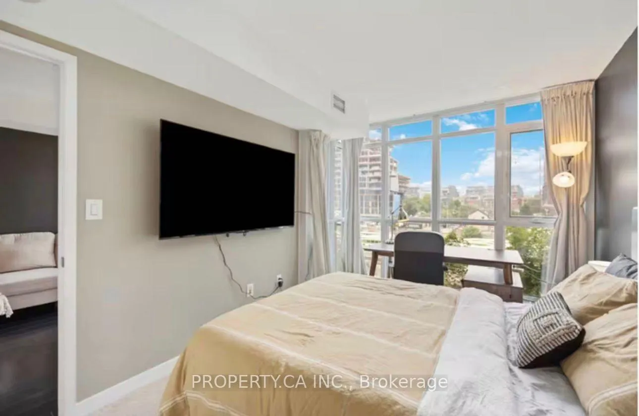 Photo 14 of Unit 341, 15 Iceboat Terrace, Toronto, Waterfront Communities — HOMEH