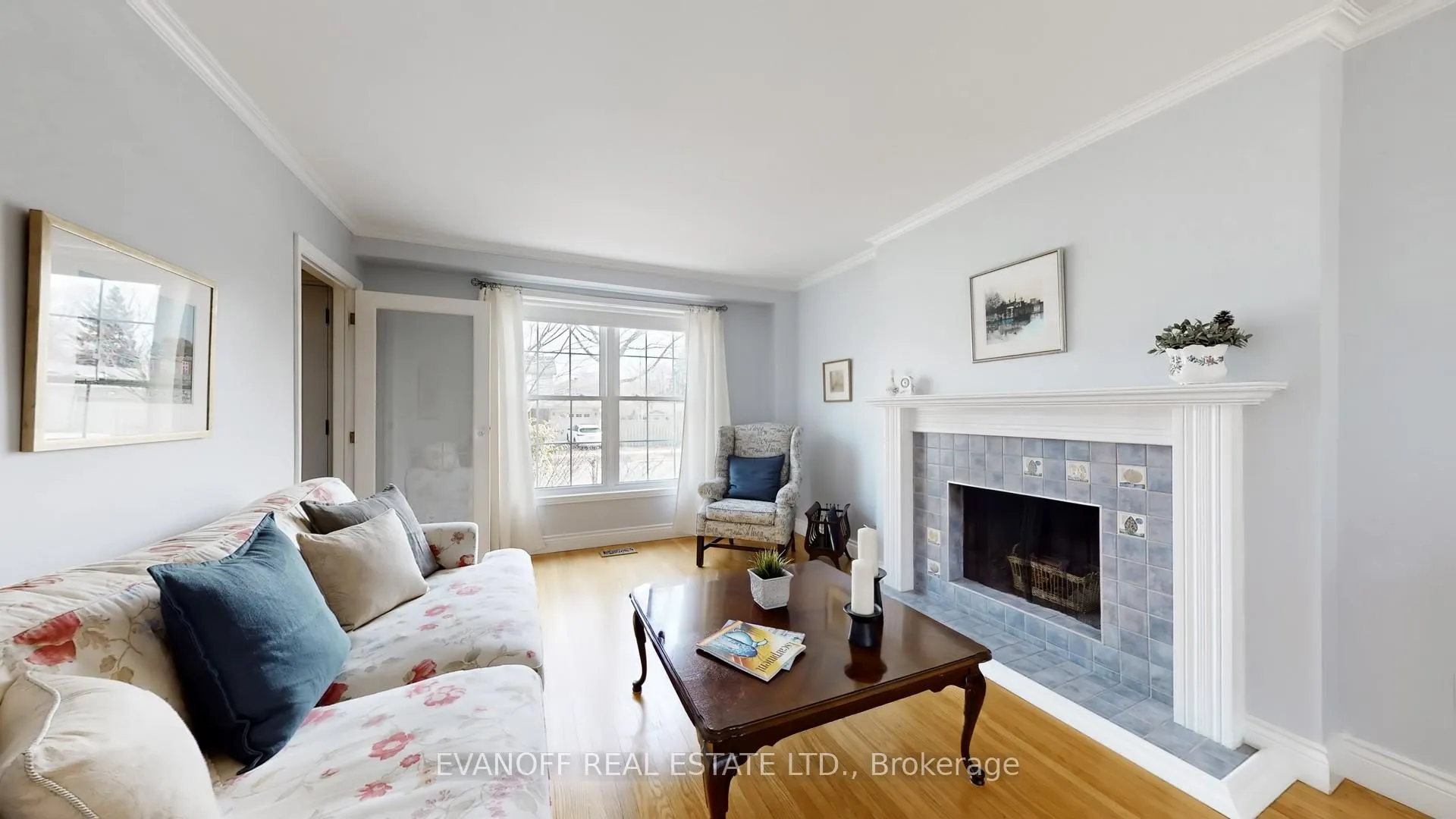 Photo 4 of 1 Sonneck Square, Scarborough, Guildwood — HOMEH