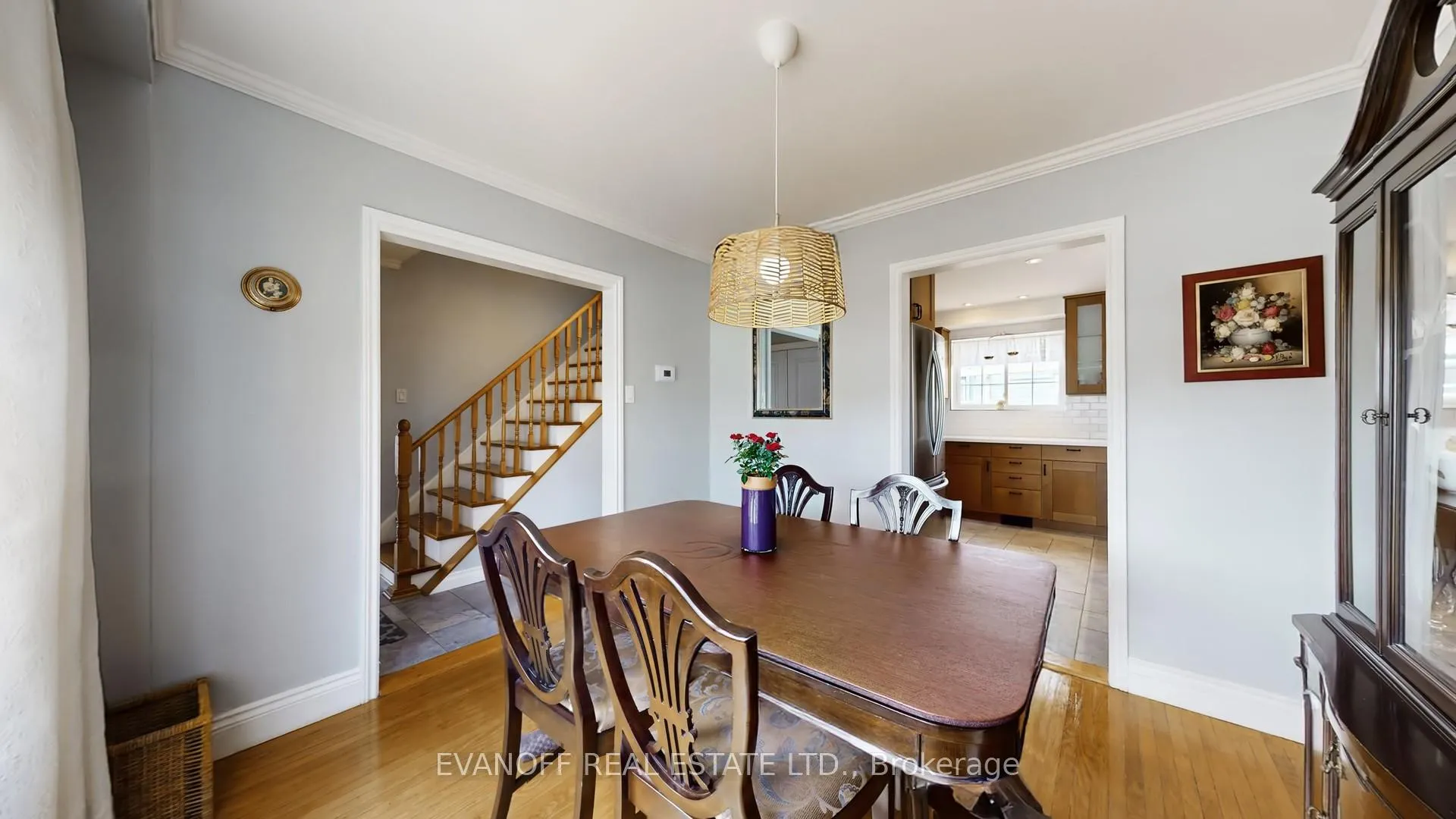 Photo 9 of 1 Sonneck Square, Scarborough, Guildwood — HOMEH