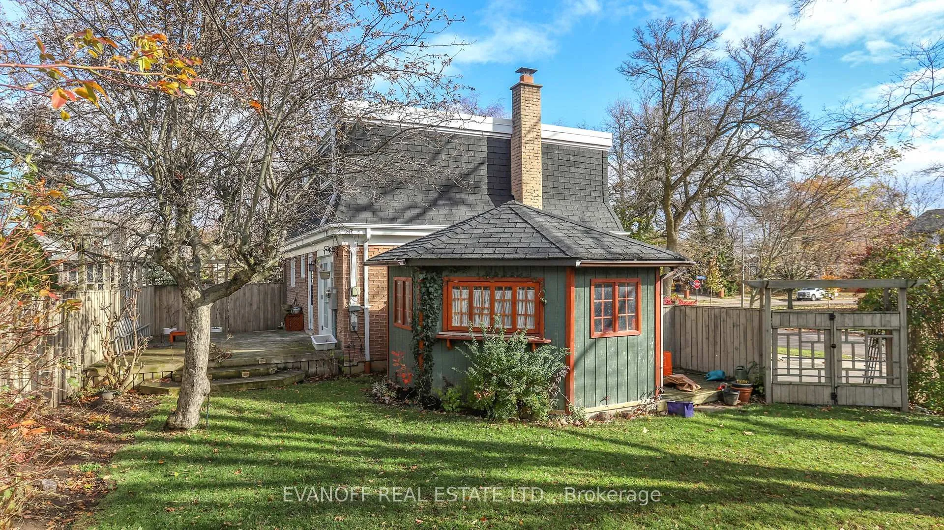 Photo 35 of 1 Sonneck Square, Scarborough, Guildwood — HOMEH