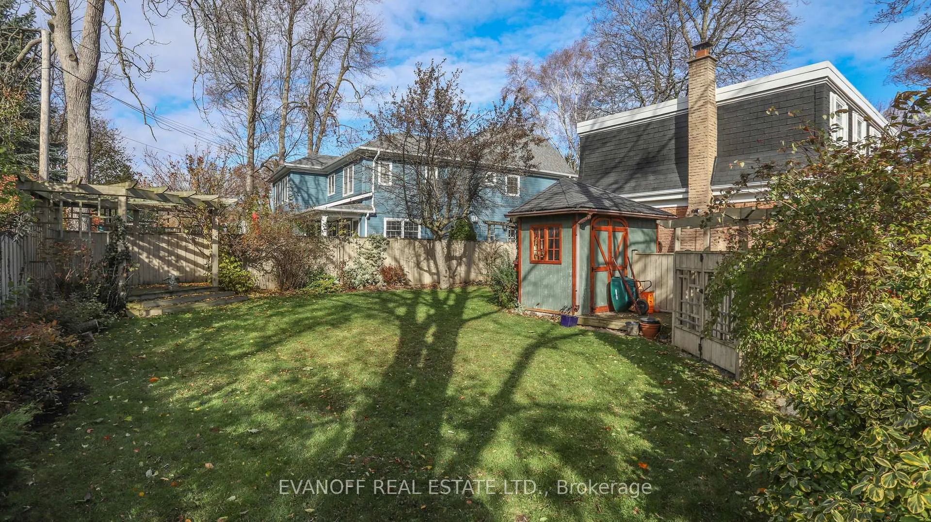 Photo 36 of 1 Sonneck Square, Scarborough, Guildwood — HOMEH