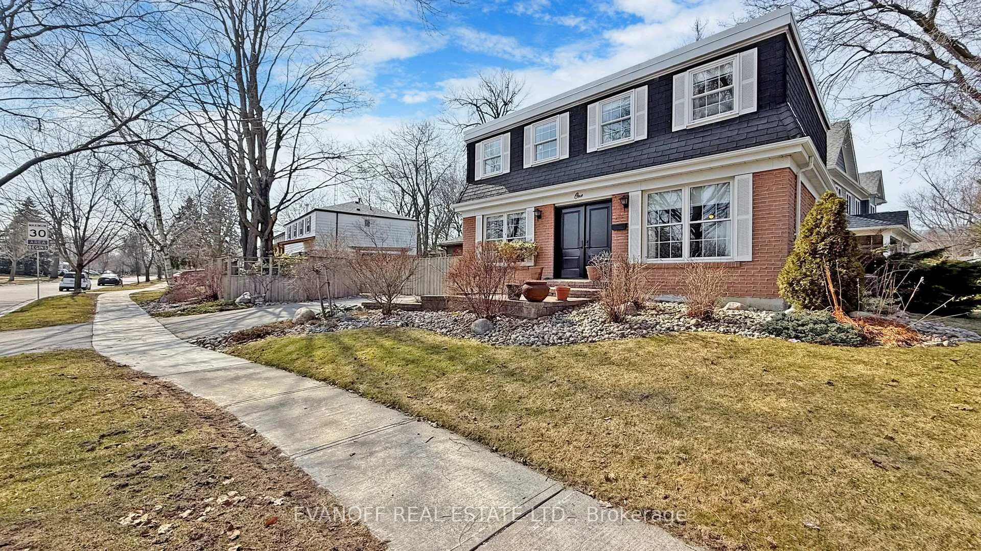Photo 44 of 1 Sonneck Square, Scarborough, Guildwood — HOMEH
