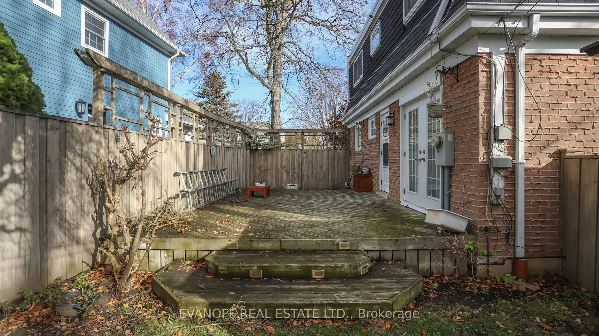 Photo 45 of 1 Sonneck Square, Scarborough, Guildwood — HOMEH
