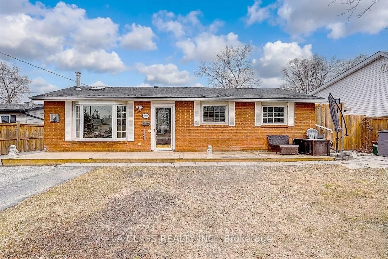Photo 2 of 298 Annshiela Drive, Georgina, Keswick South — HOMEH
