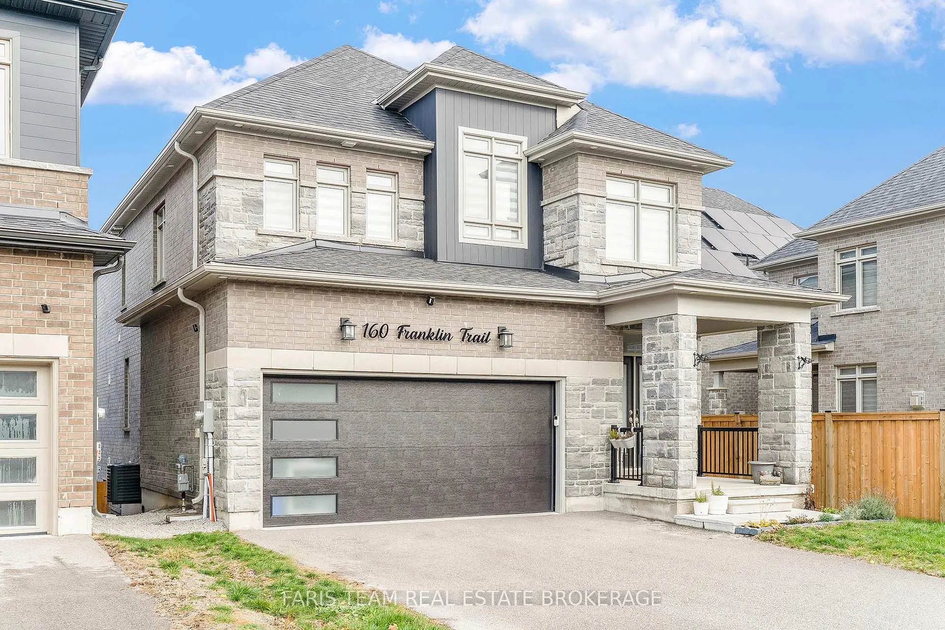 Photo 1 of 160 Franklin Trail, Barrie, Rural Barrie Southwest — HOMEH