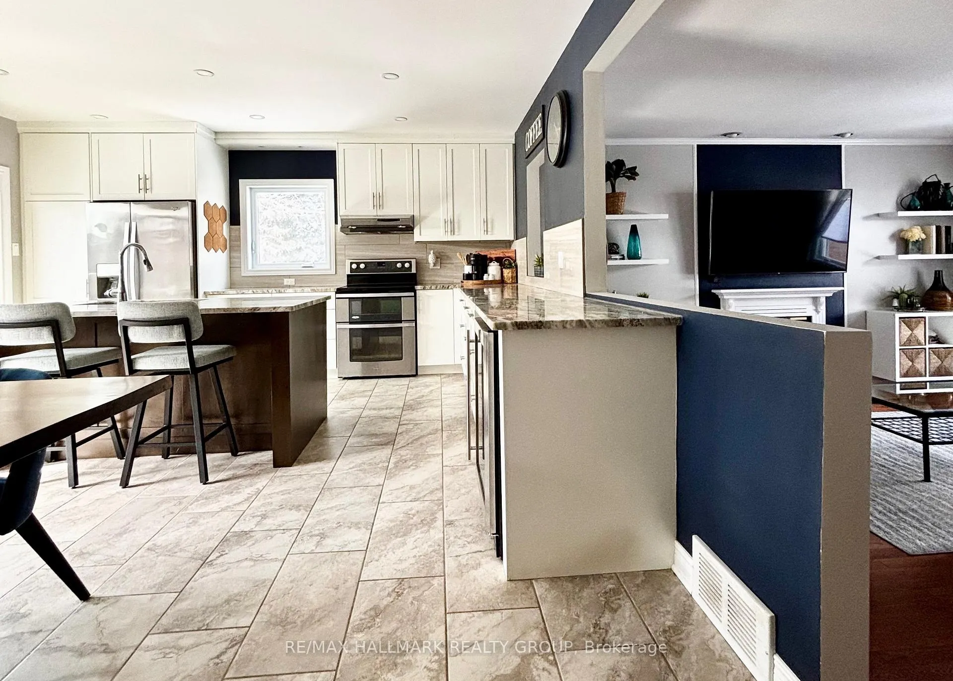 Photo 5 of 2168 Boyer Road, Ottawa, Chapel Hill — HOMEH