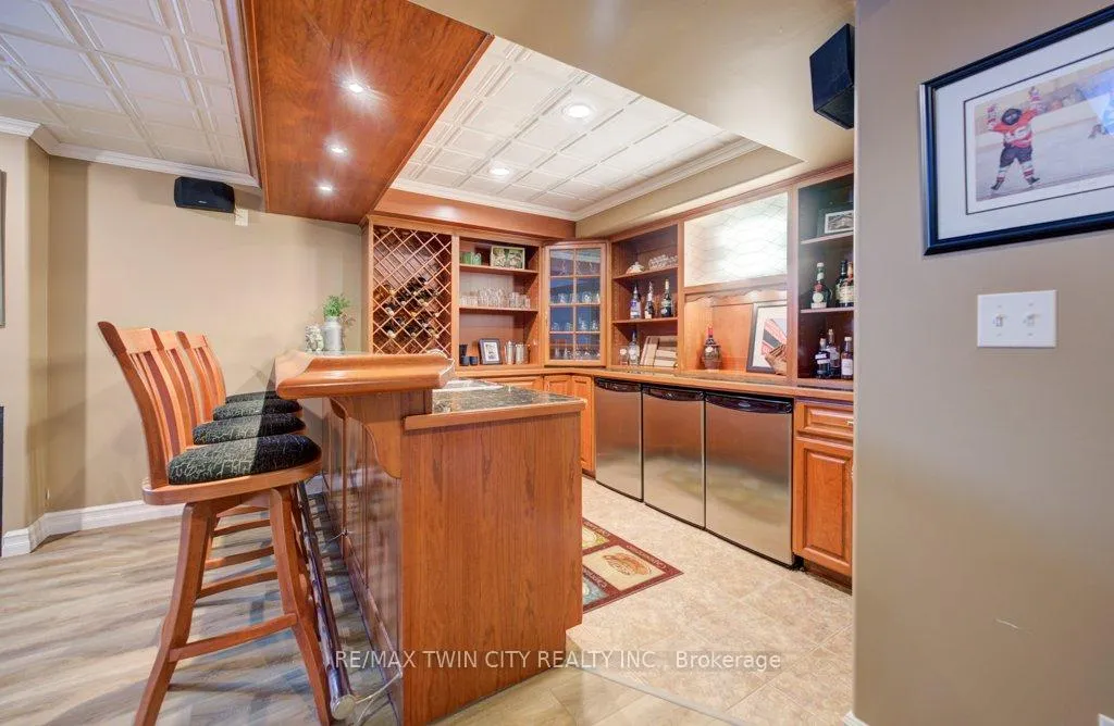 Photo 25 of 640 Heathcliffe Place, Waterloo — HOMEH