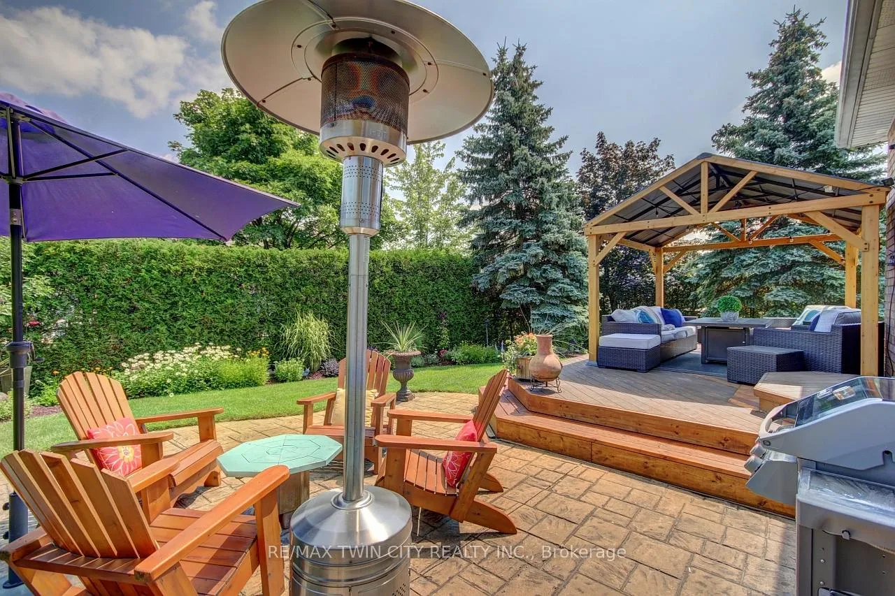 Photo 33 of 640 Heathcliffe Place, Waterloo — HOMEH