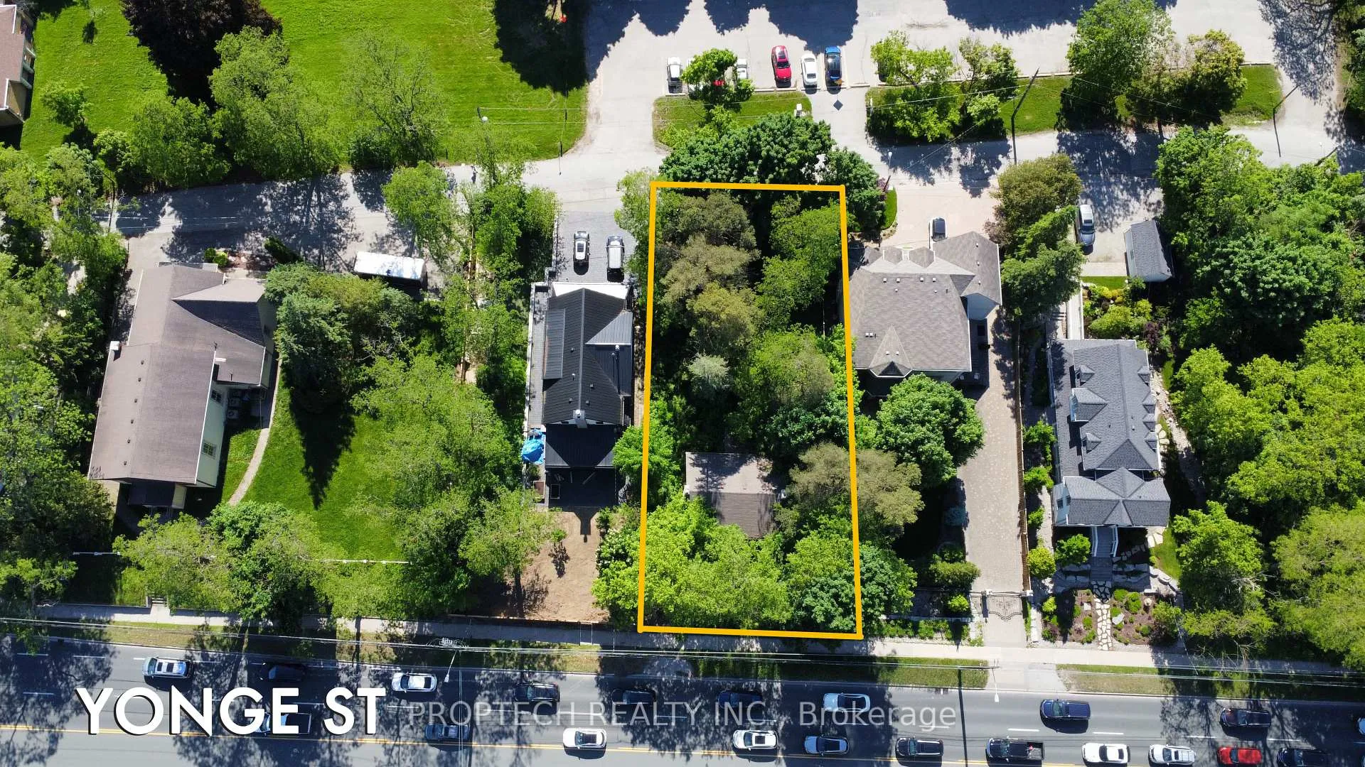 Photo 5 of 7808 Yonge Street, Vaughan, Uplands — HOMEH