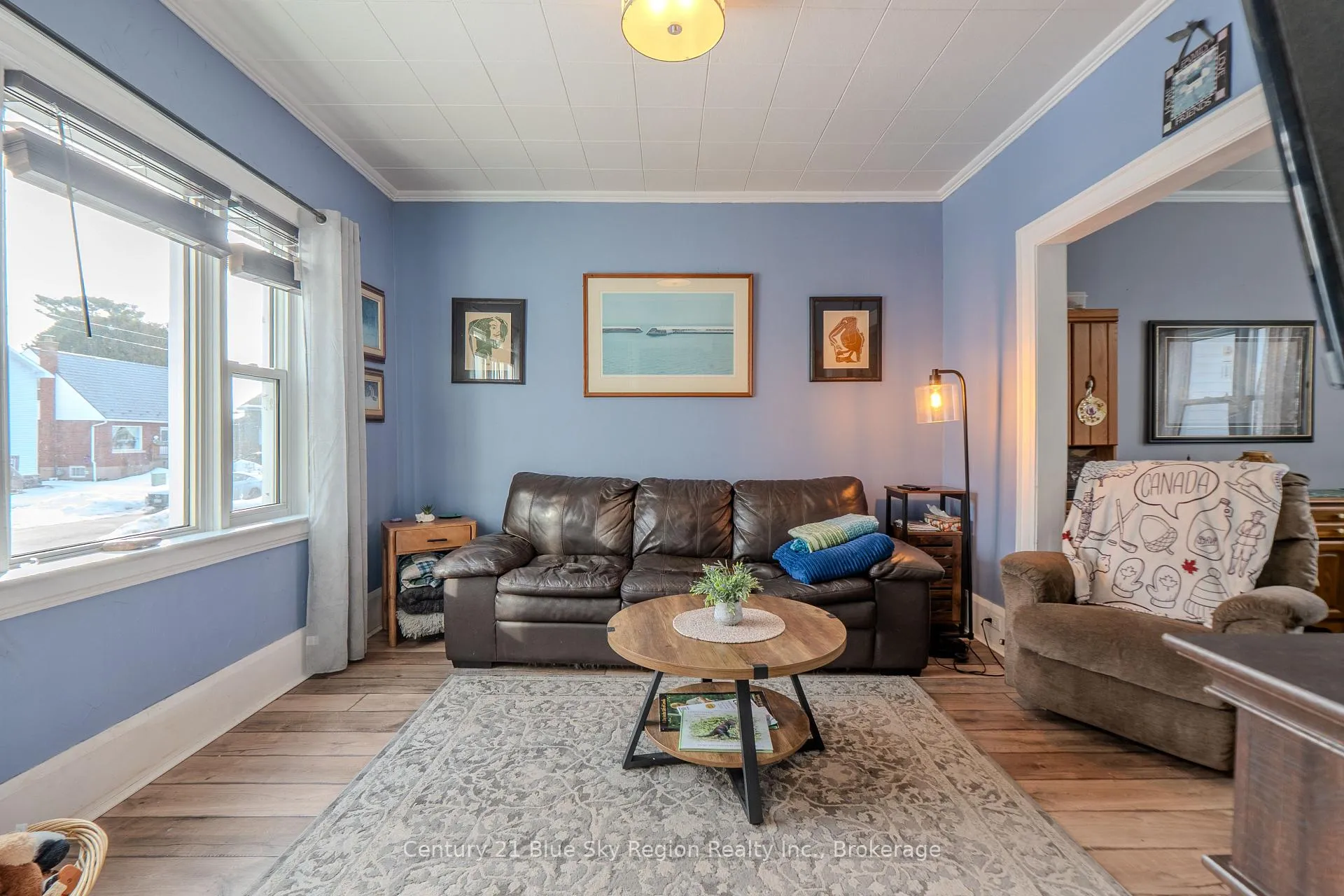 Photo 6 of 127 Fifth Avenue E, North Bay, Central — HOMEH