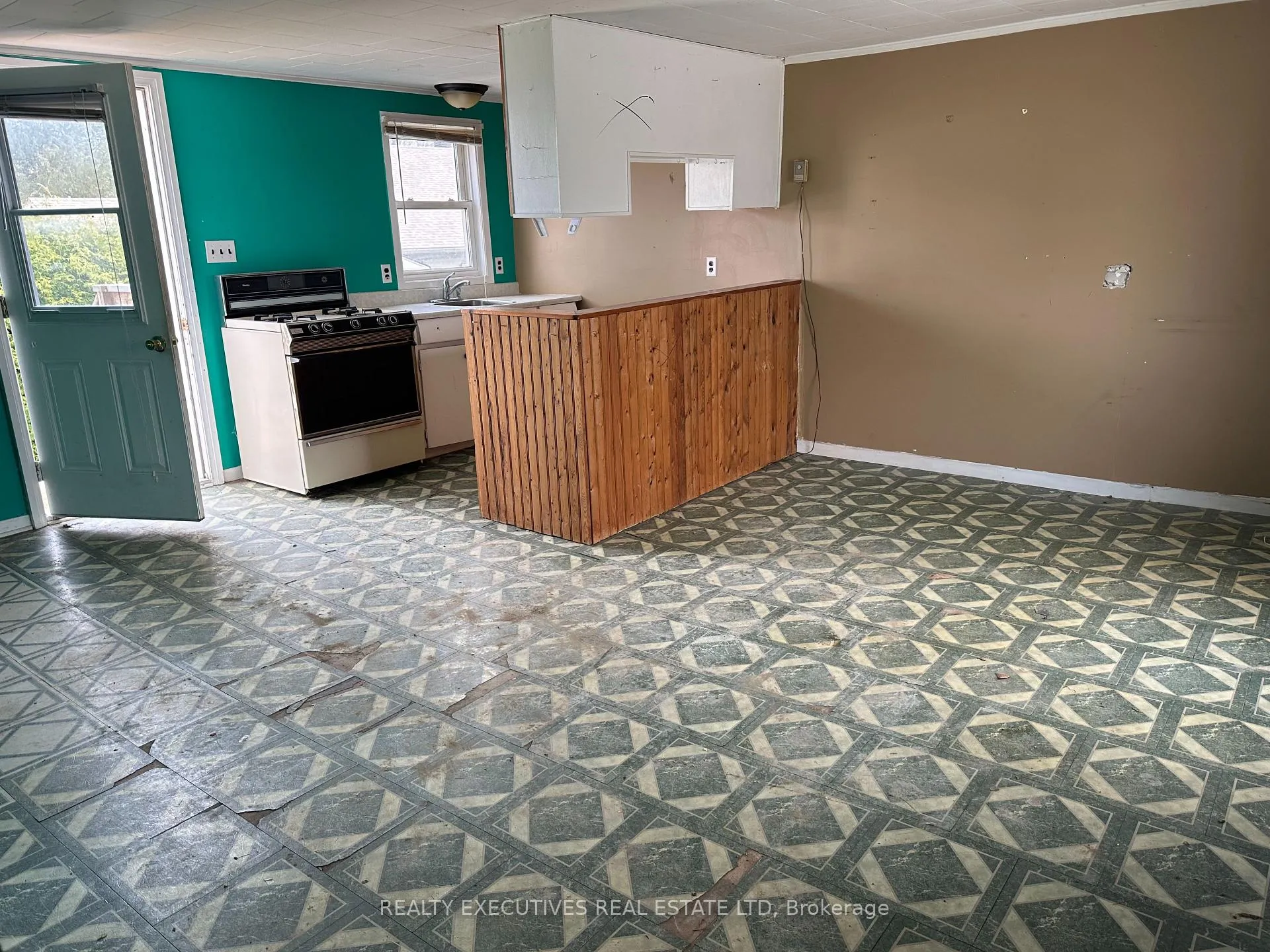 Photo 5 of 23 Whelan Street, Westport — HOMEH