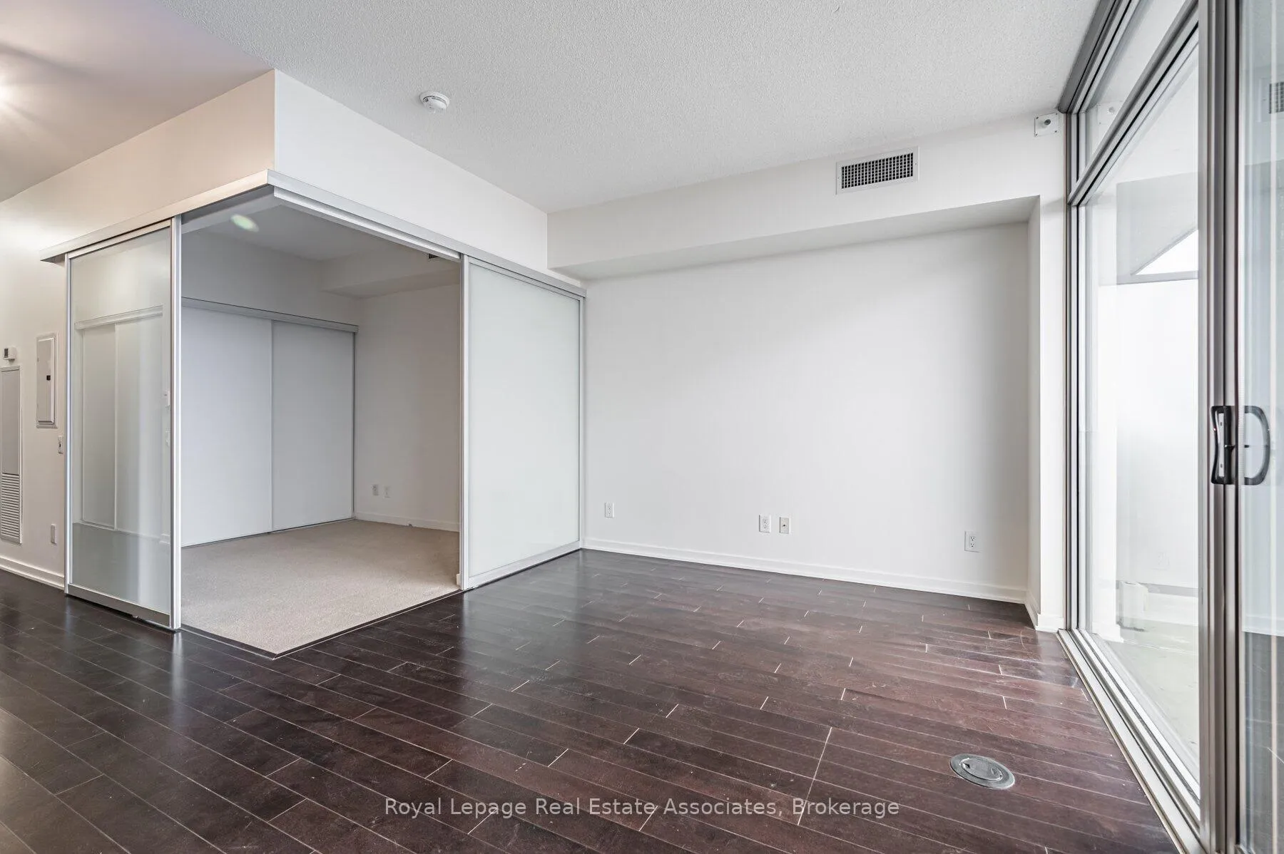 Photo 20 of Unit 2206, 105 The Queensway, Toronto, High Park-Swansea — HOMEH