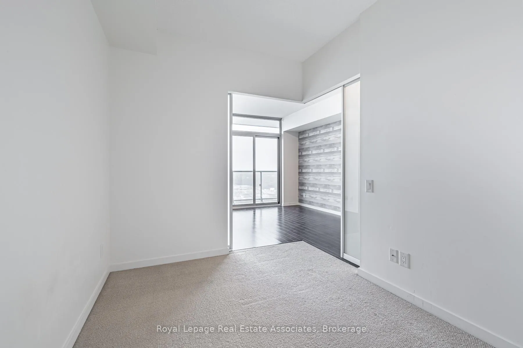 Photo 22 of Unit 2206, 105 The Queensway, Toronto, High Park-Swansea — HOMEH