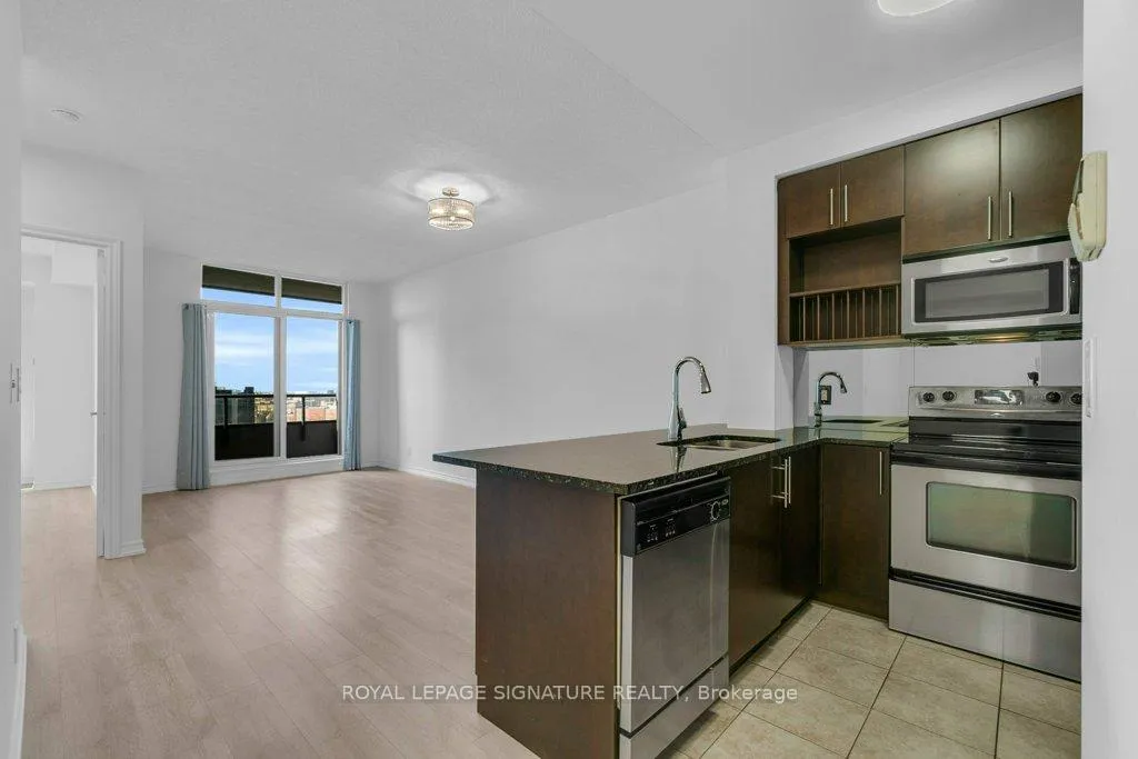 Photo 8 of Unit 707, 9235 Jane Street, Vaughan, Maple — HOMEH