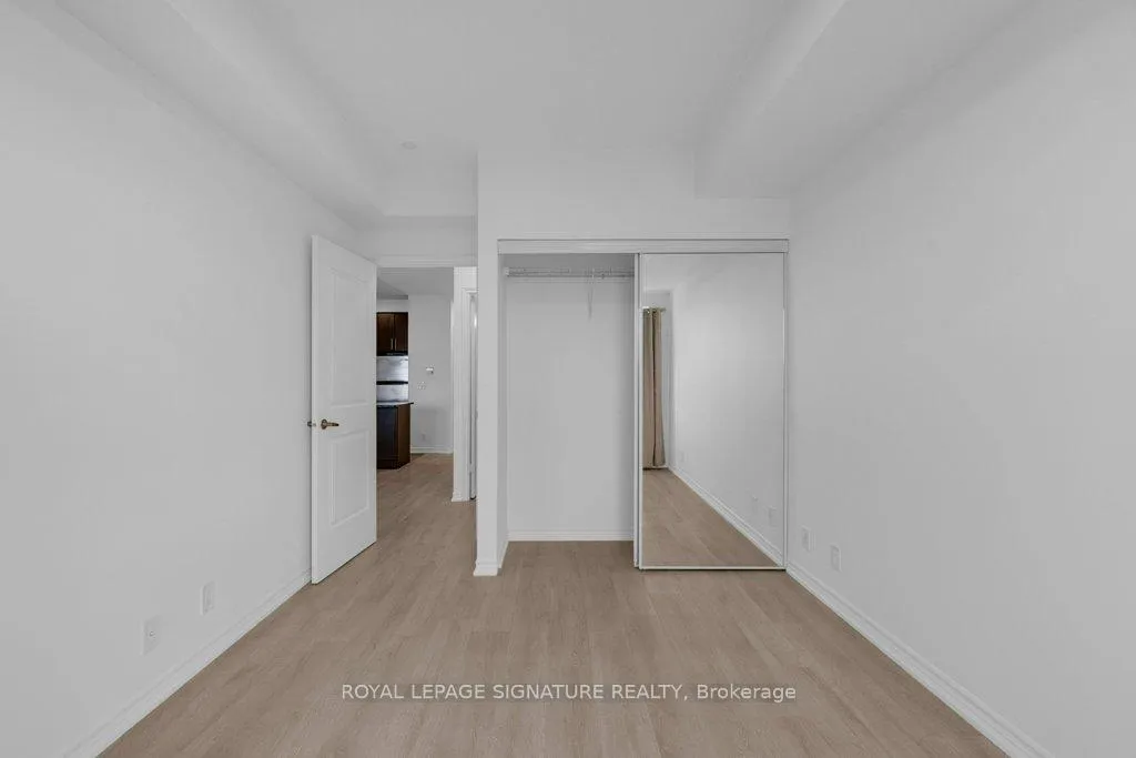 Photo 16 of Unit 707, 9235 Jane Street, Vaughan, Maple — HOMEH