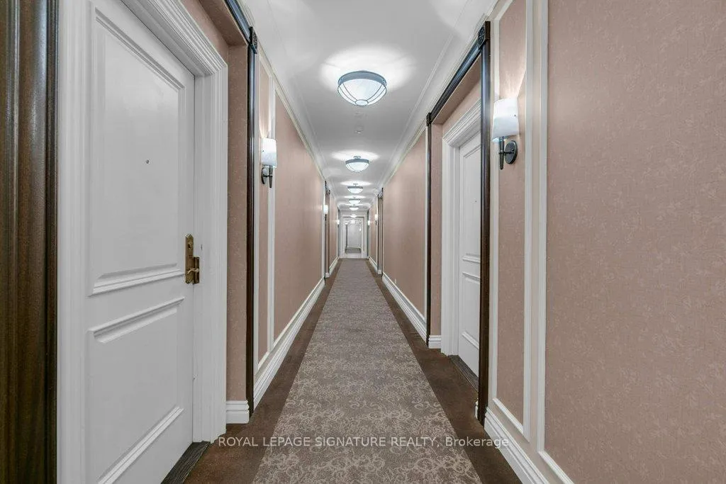 Photo 23 of Unit 707, 9235 Jane Street, Vaughan, Maple — HOMEH