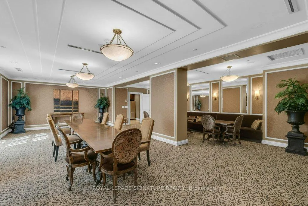 Photo 25 of Unit 707, 9235 Jane Street, Vaughan, Maple — HOMEH