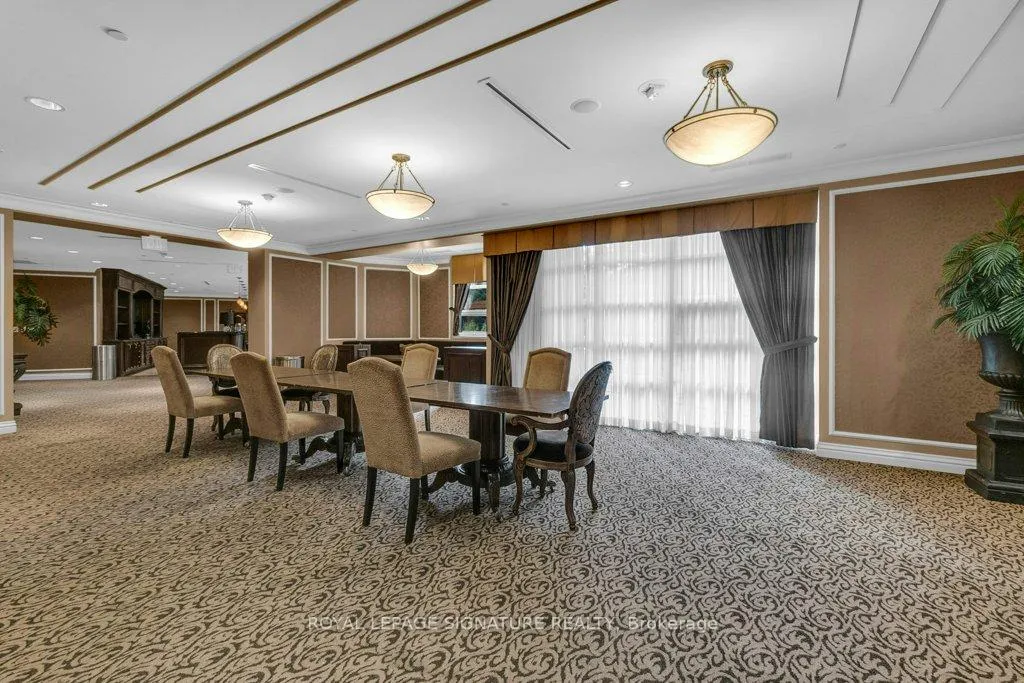Photo 28 of Unit 707, 9235 Jane Street, Vaughan, Maple — HOMEH