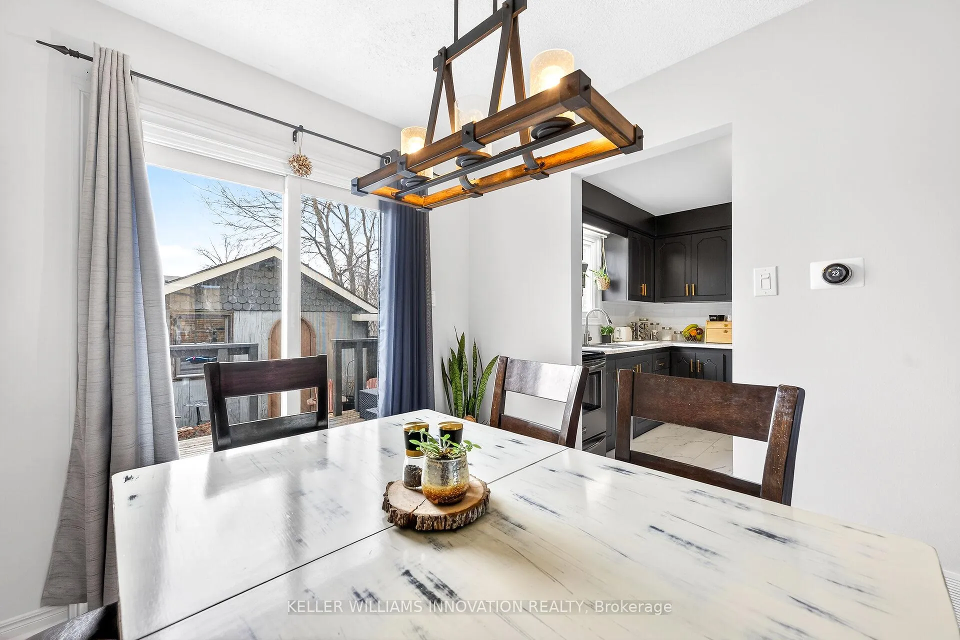 Photo 12 of 19 Grand Avenue, Grimsby, Grimsby Beach — HOMEH