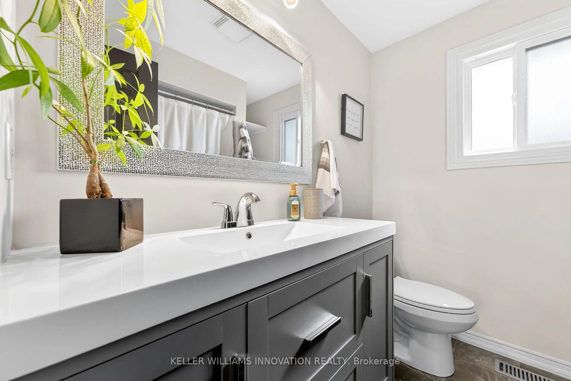 Photo 23 of 19 Grand Avenue, Grimsby, Grimsby Beach — HOMEH