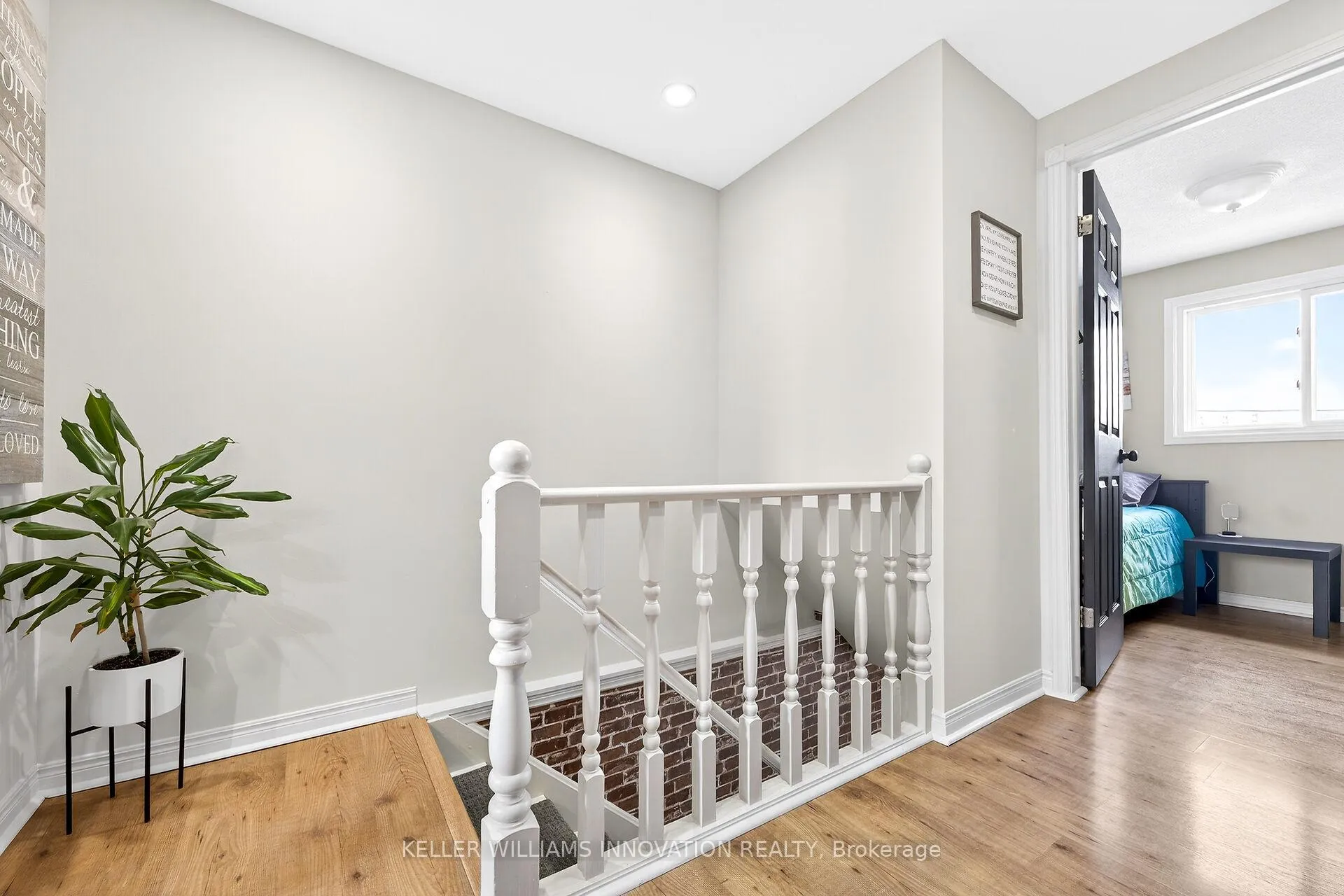 Photo 25 of 19 Grand Avenue, Grimsby, Grimsby Beach — HOMEH
