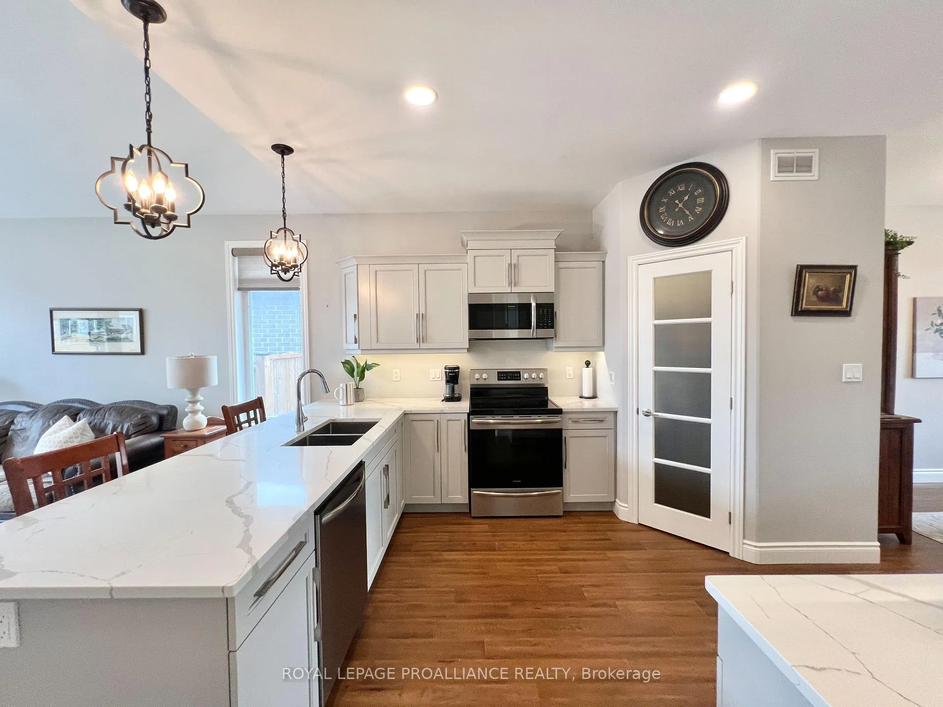 Photo 6 of 89 Hampton Ridge Drive, Belleville, Thurlow Ward — HOMEH