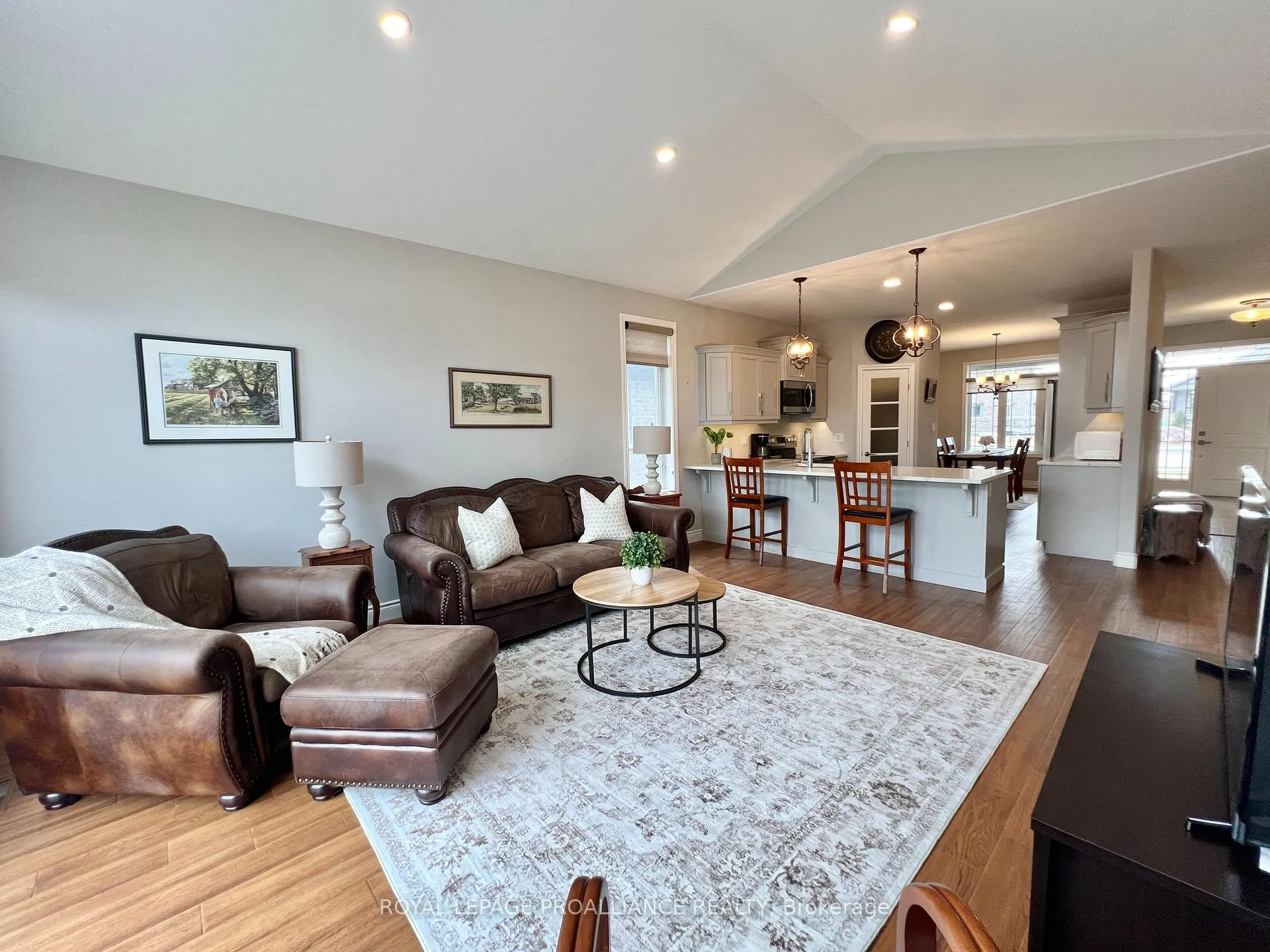 Photo 10 of 89 Hampton Ridge Drive, Belleville, Thurlow Ward — HOMEH