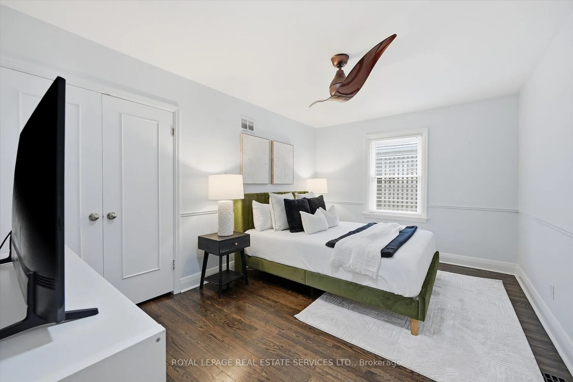 Photo 13 of 108 Lloyminn Avenue, Hamilton, Ancaster — HOMEH