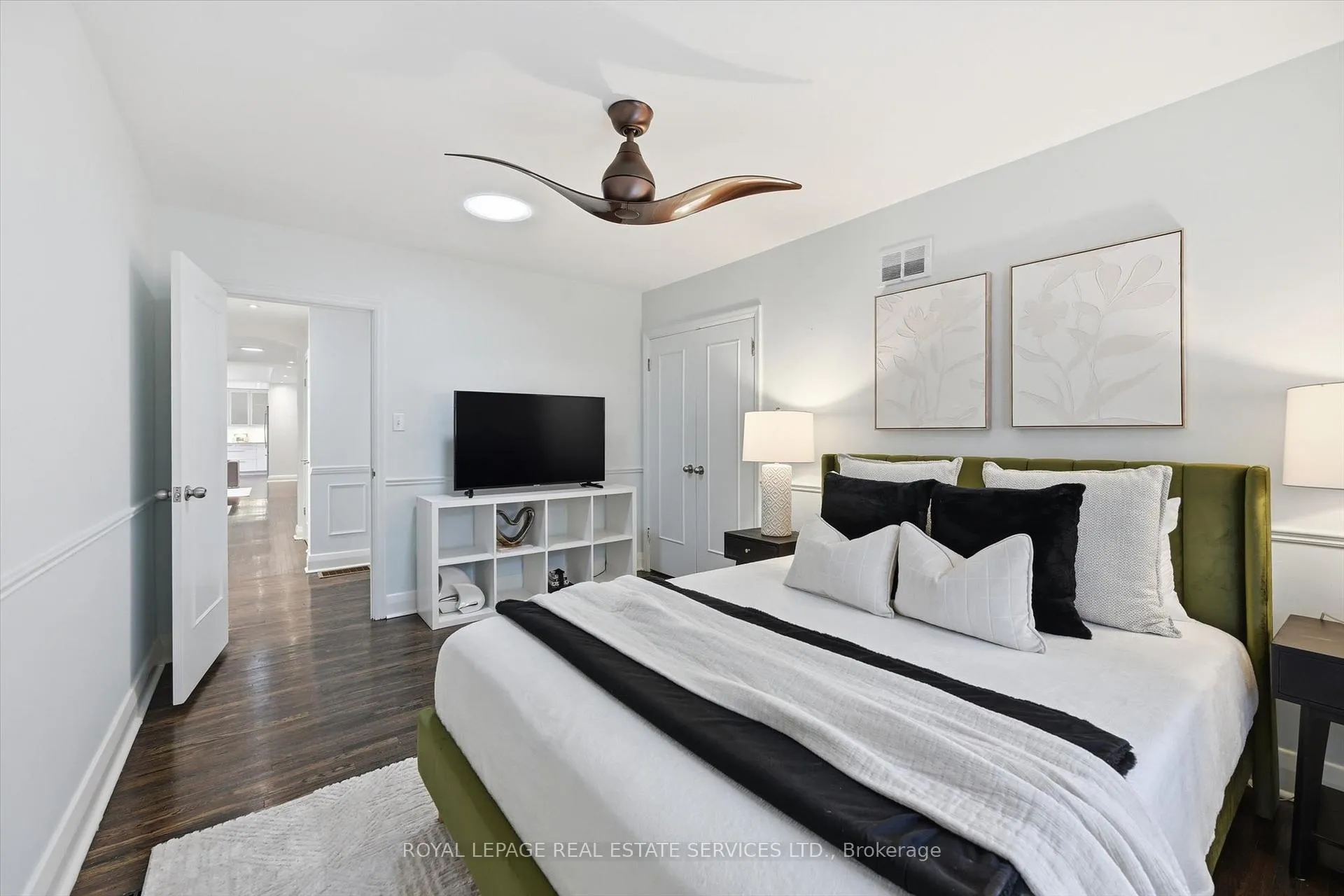Photo 14 of 108 Lloyminn Avenue, Hamilton, Ancaster — HOMEH