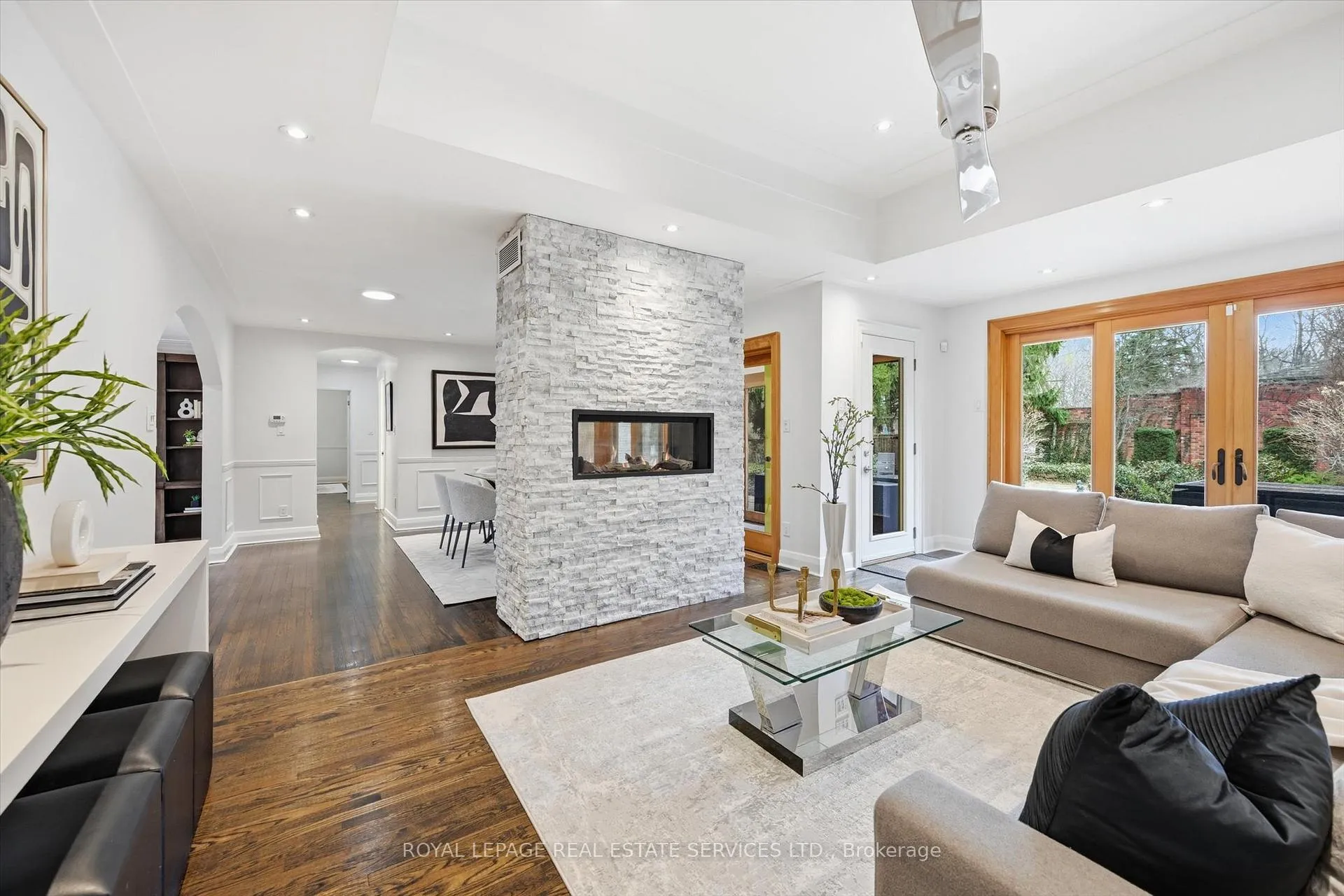 Photo 29 of 108 Lloyminn Avenue, Hamilton, Ancaster — HOMEH