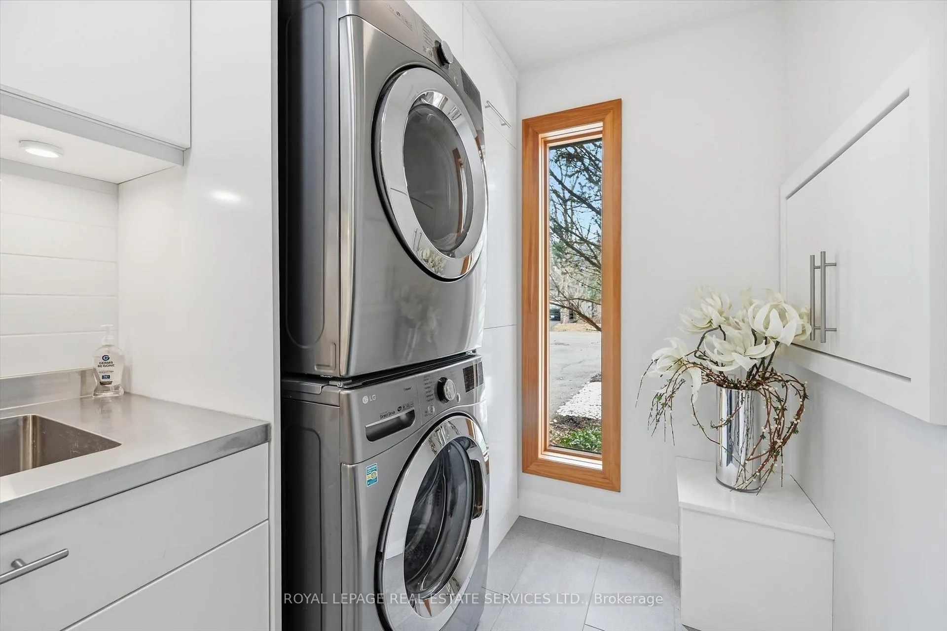 Photo 41 of 108 Lloyminn Avenue, Hamilton, Ancaster — HOMEH