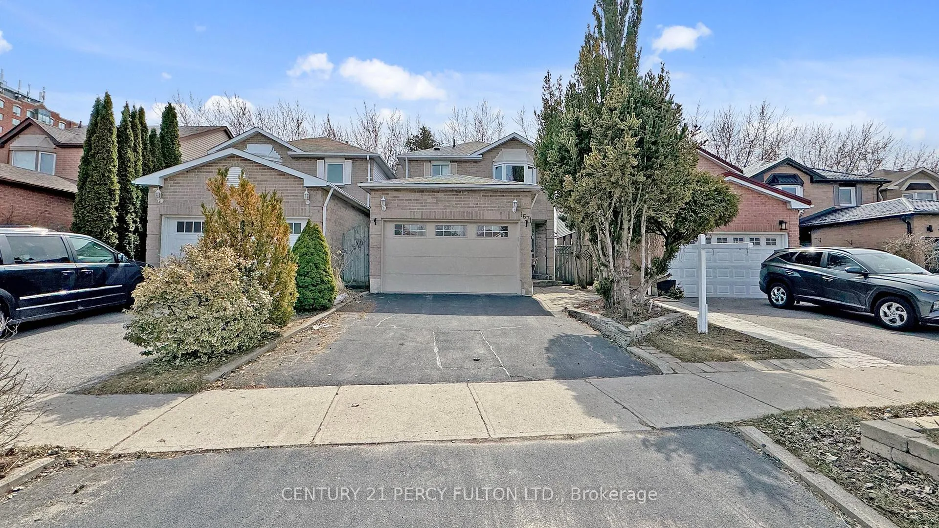Photo 1 of 1671 Portland Court, Pickering, Village East — HOMEH