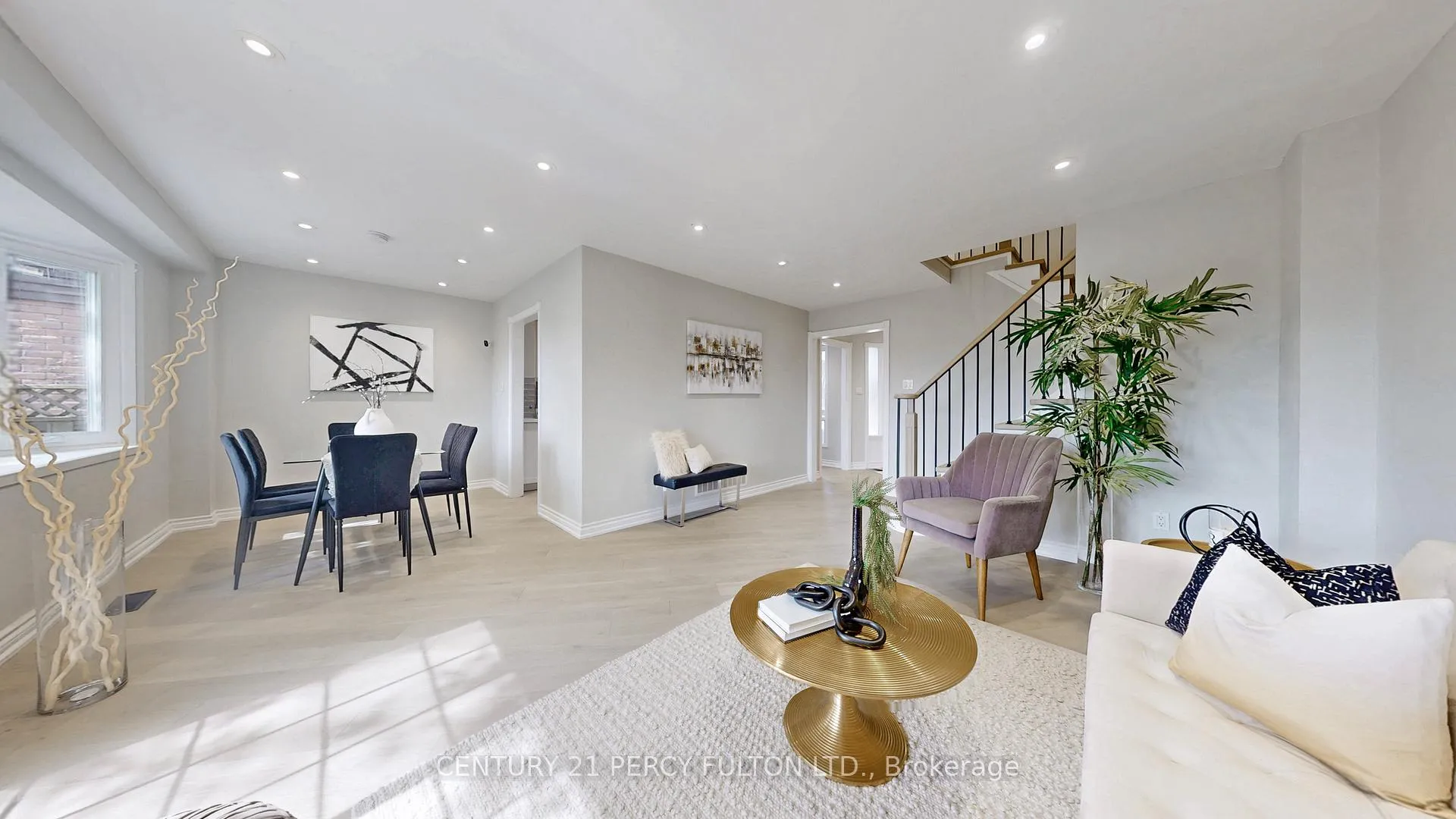 Photo 11 of 1671 Portland Court, Pickering, Village East — HOMEH