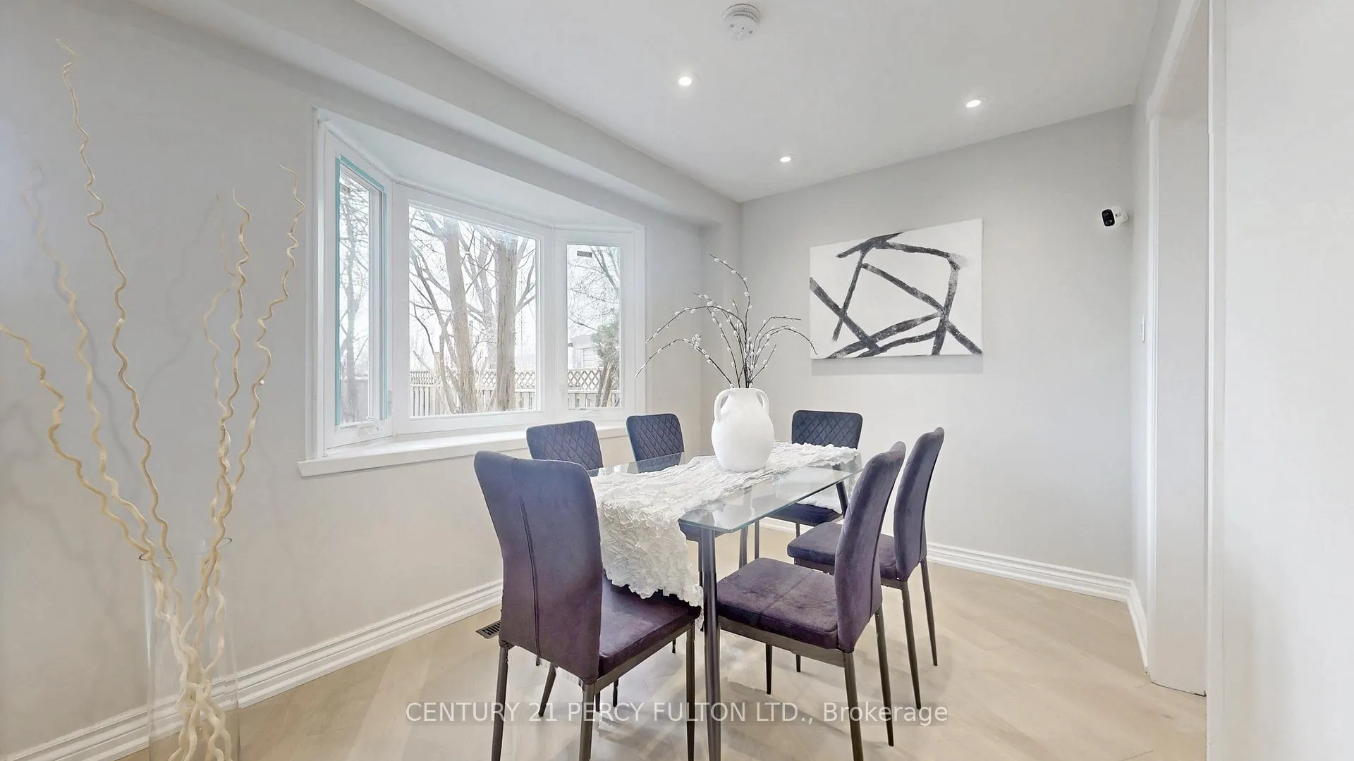 Photo 12 of 1671 Portland Court, Pickering, Village East — HOMEH