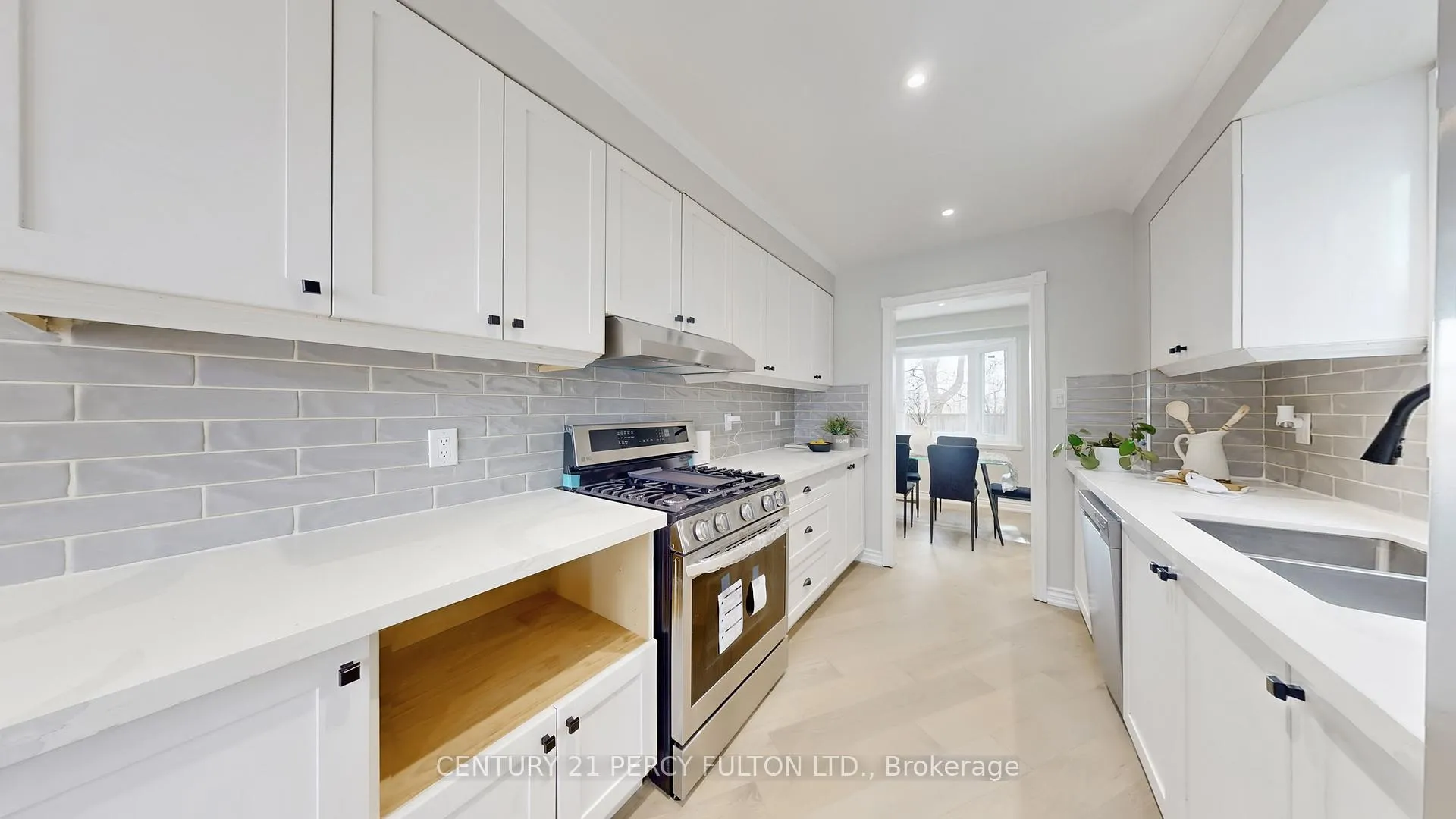 Photo 19 of 1671 Portland Court, Pickering, Village East — HOMEH