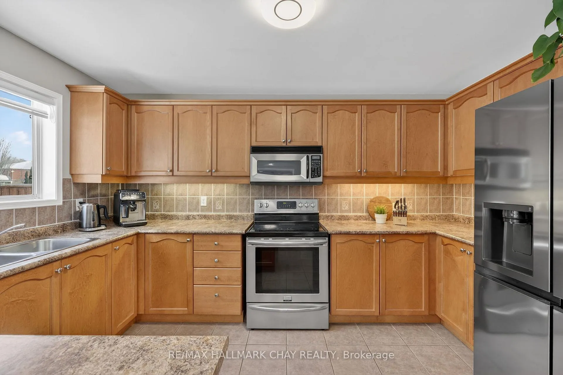 Photo 6 of 87 Truax Crescent, Essa, Angus — HOMEH