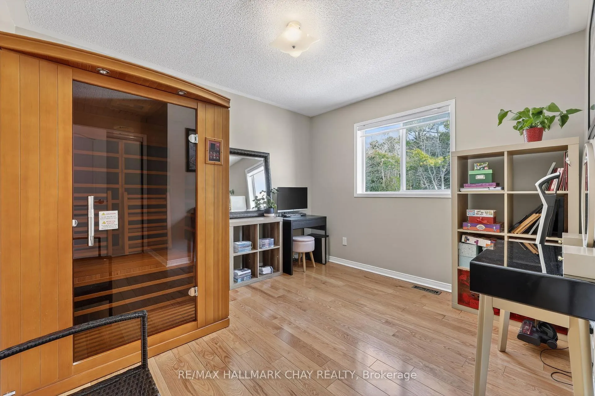 Photo 23 of 87 Truax Crescent, Essa, Angus — HOMEH